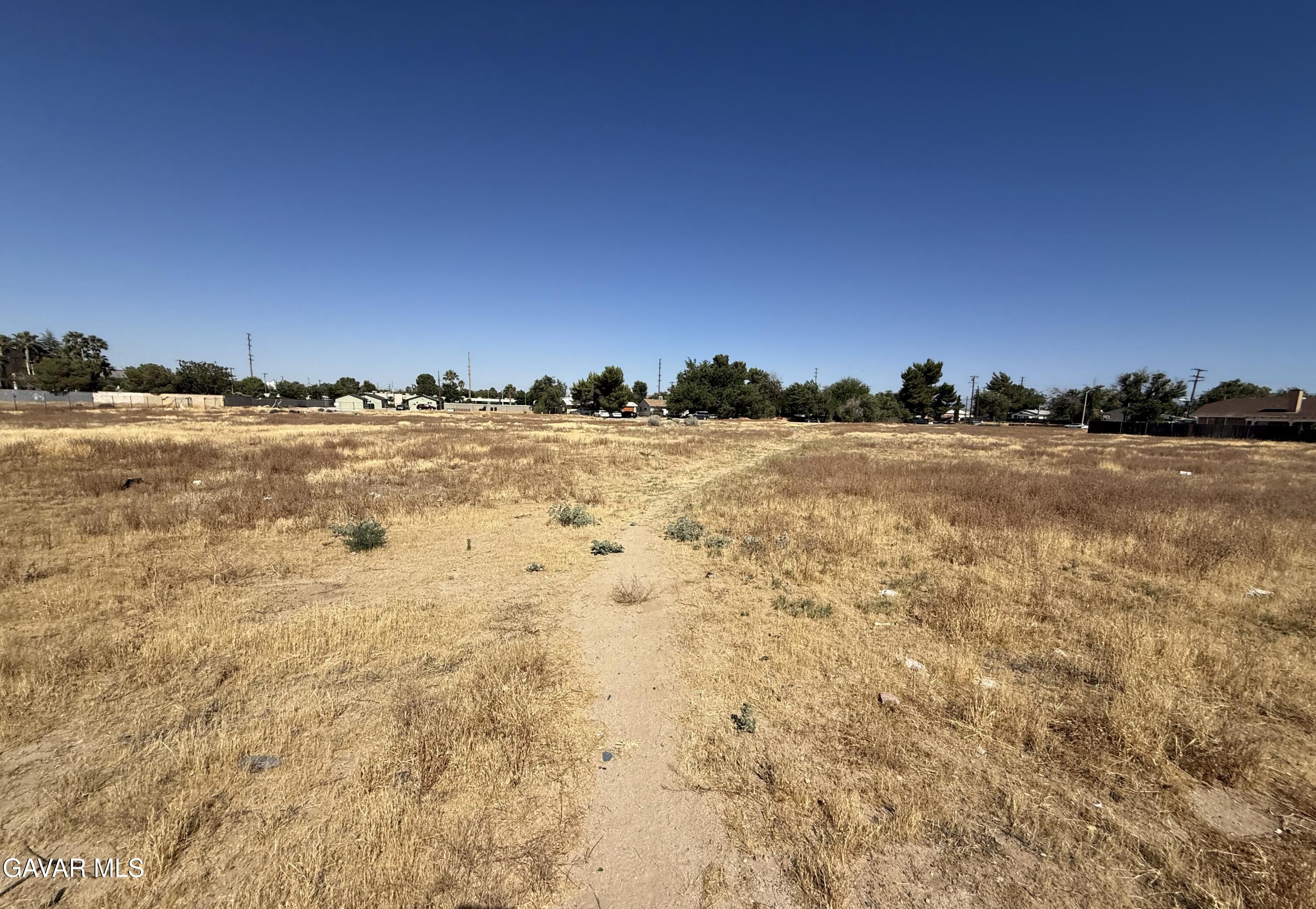 W Milling Property Photo 9