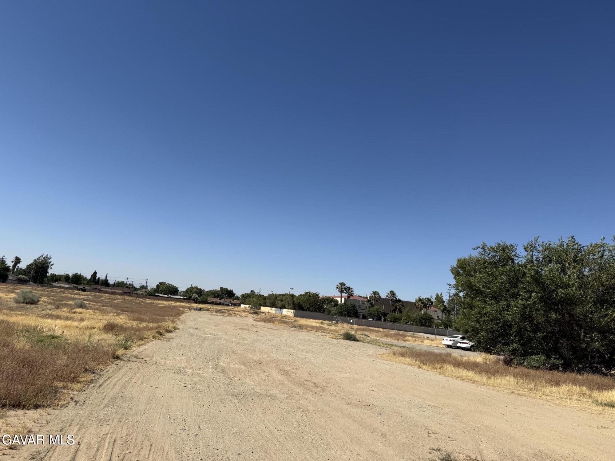 W Milling Property Photo 12