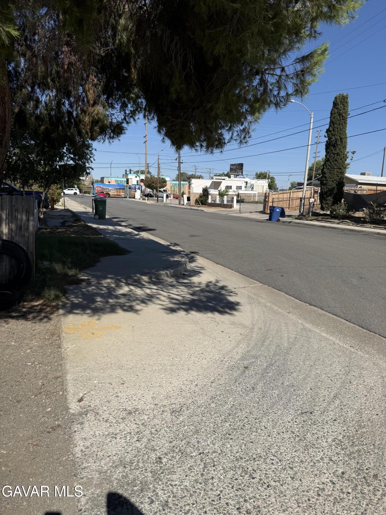 W Milling Property Photo 13