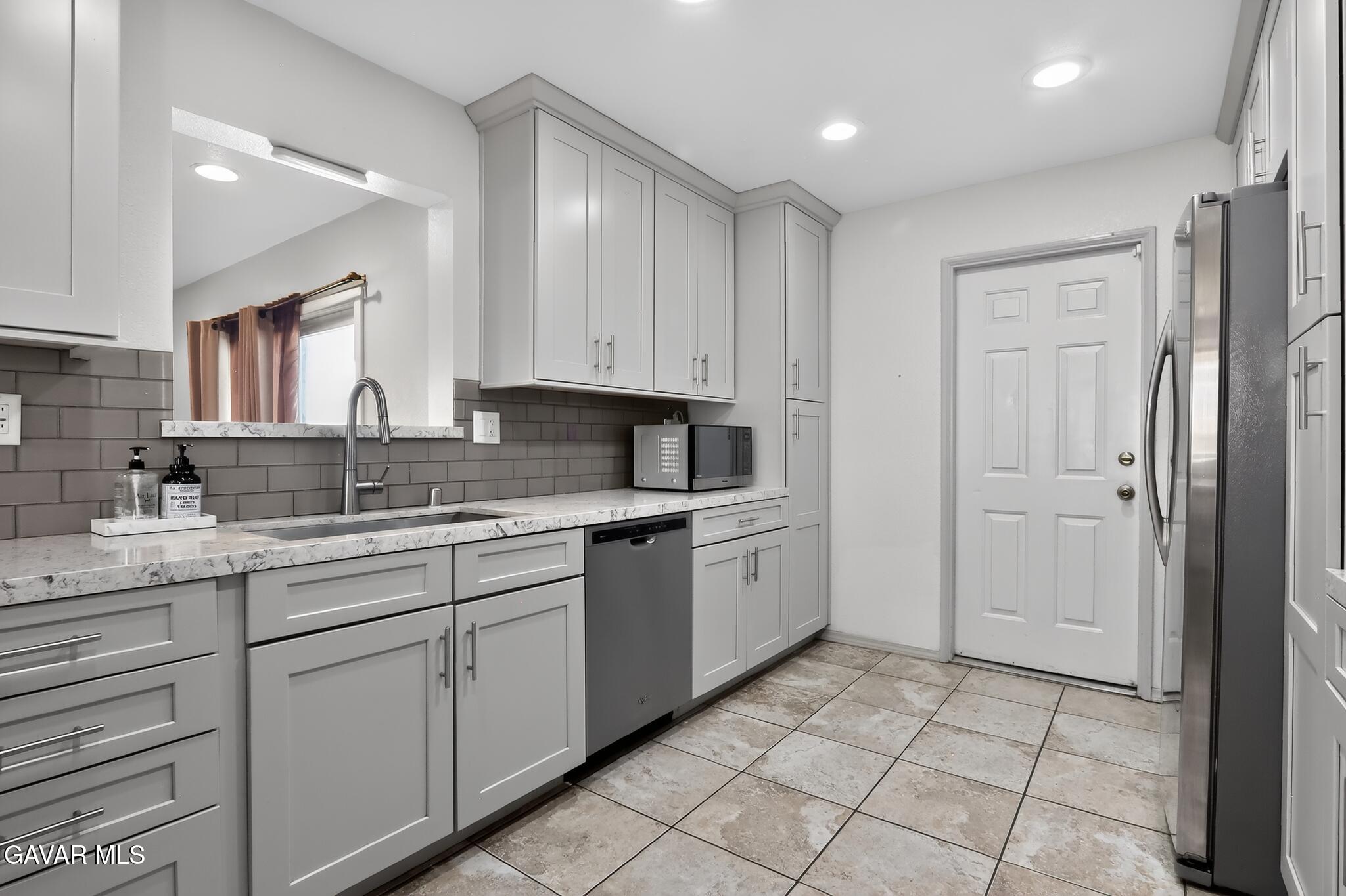 3287 Mica Court Property Photo 10