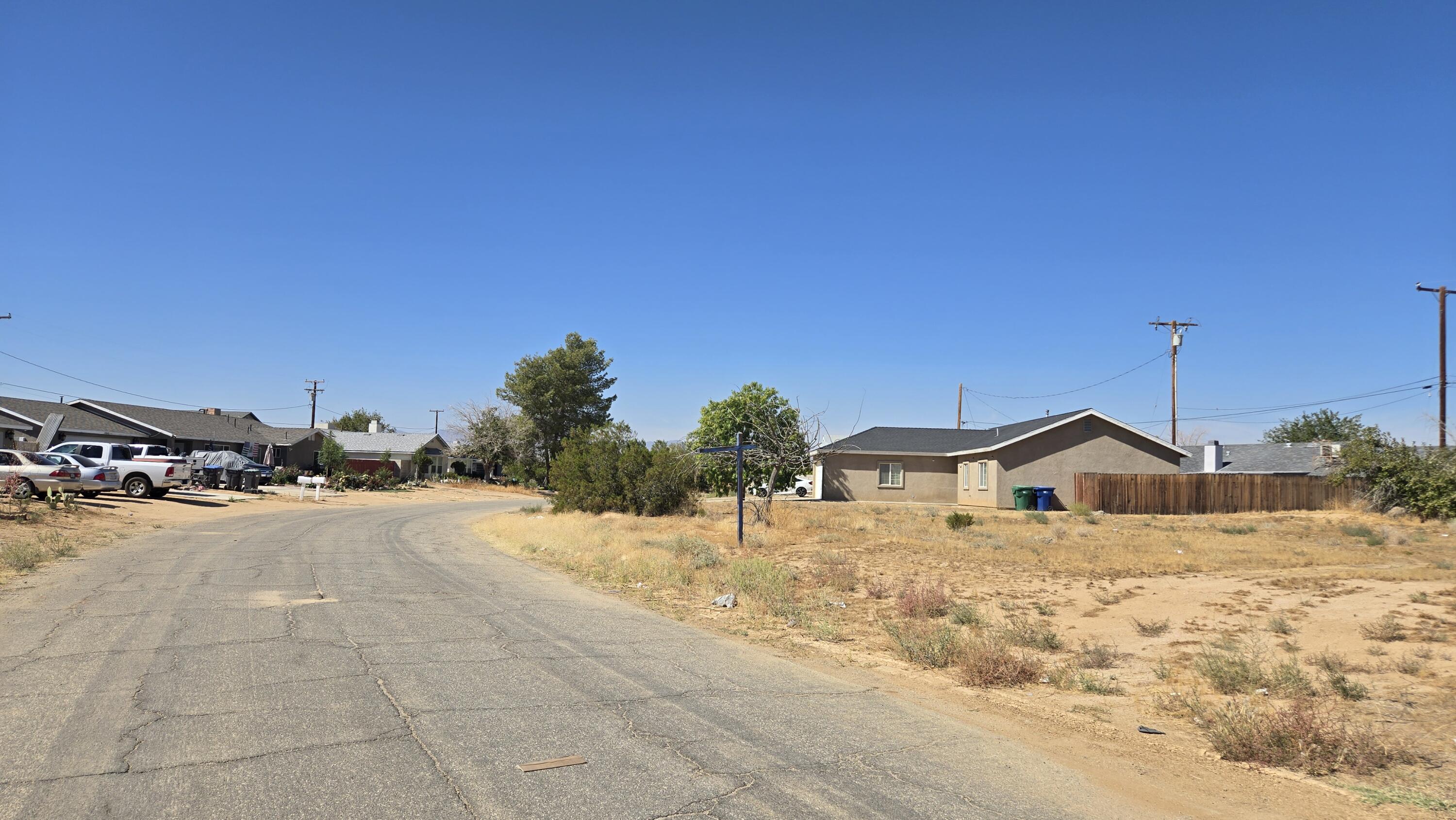 Grapewood Ave Nr Corwin St Property Photo 10
