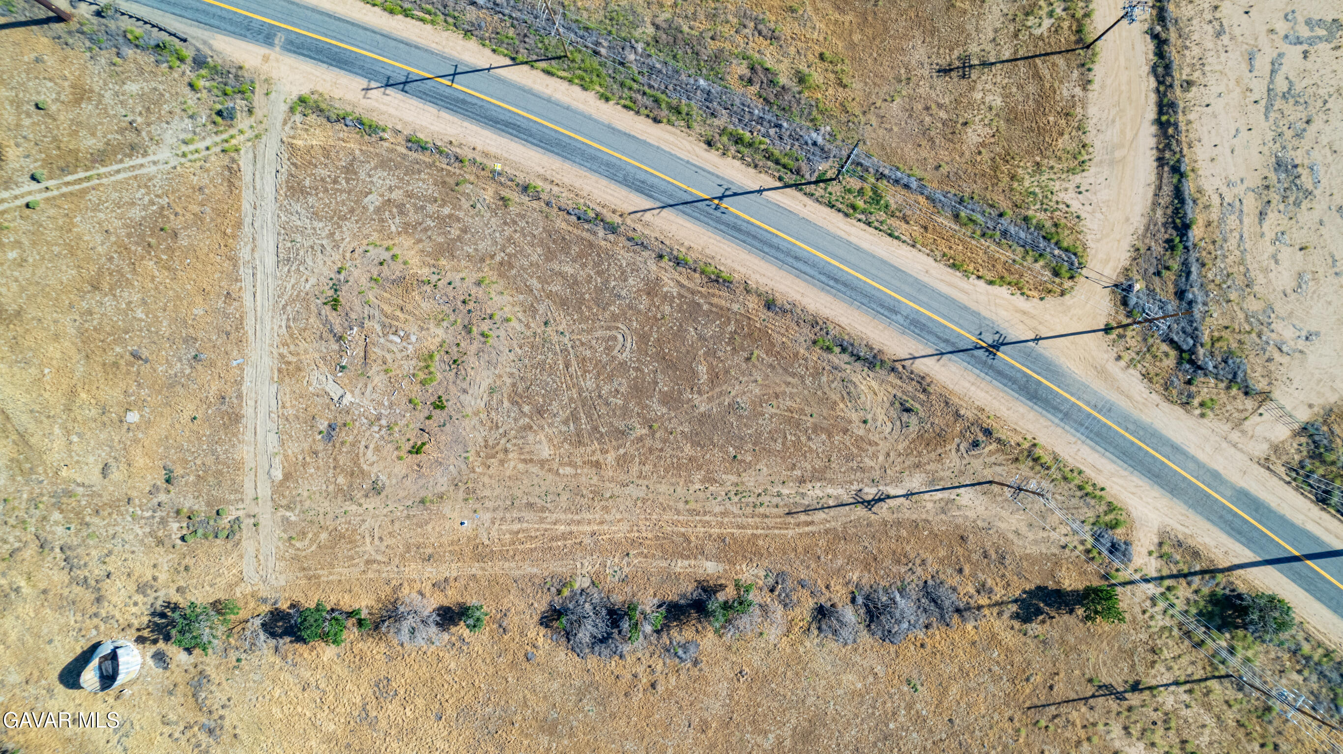 Apn 224-111-14 Tehachapi Blvd Property Photo 8