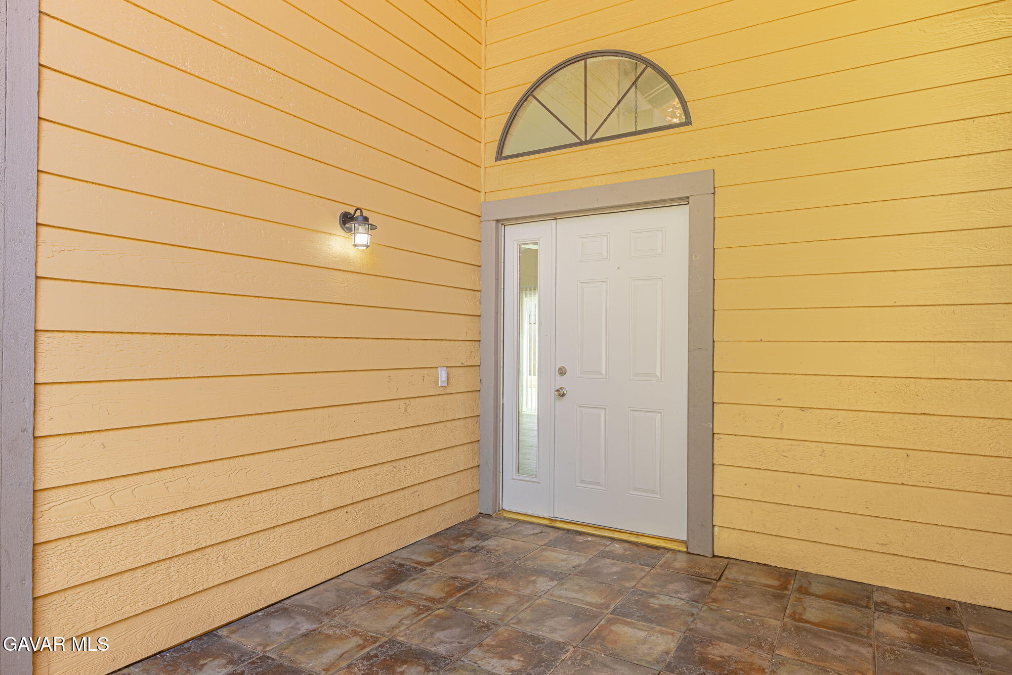 1544 E Norberry Street Property Photo 5