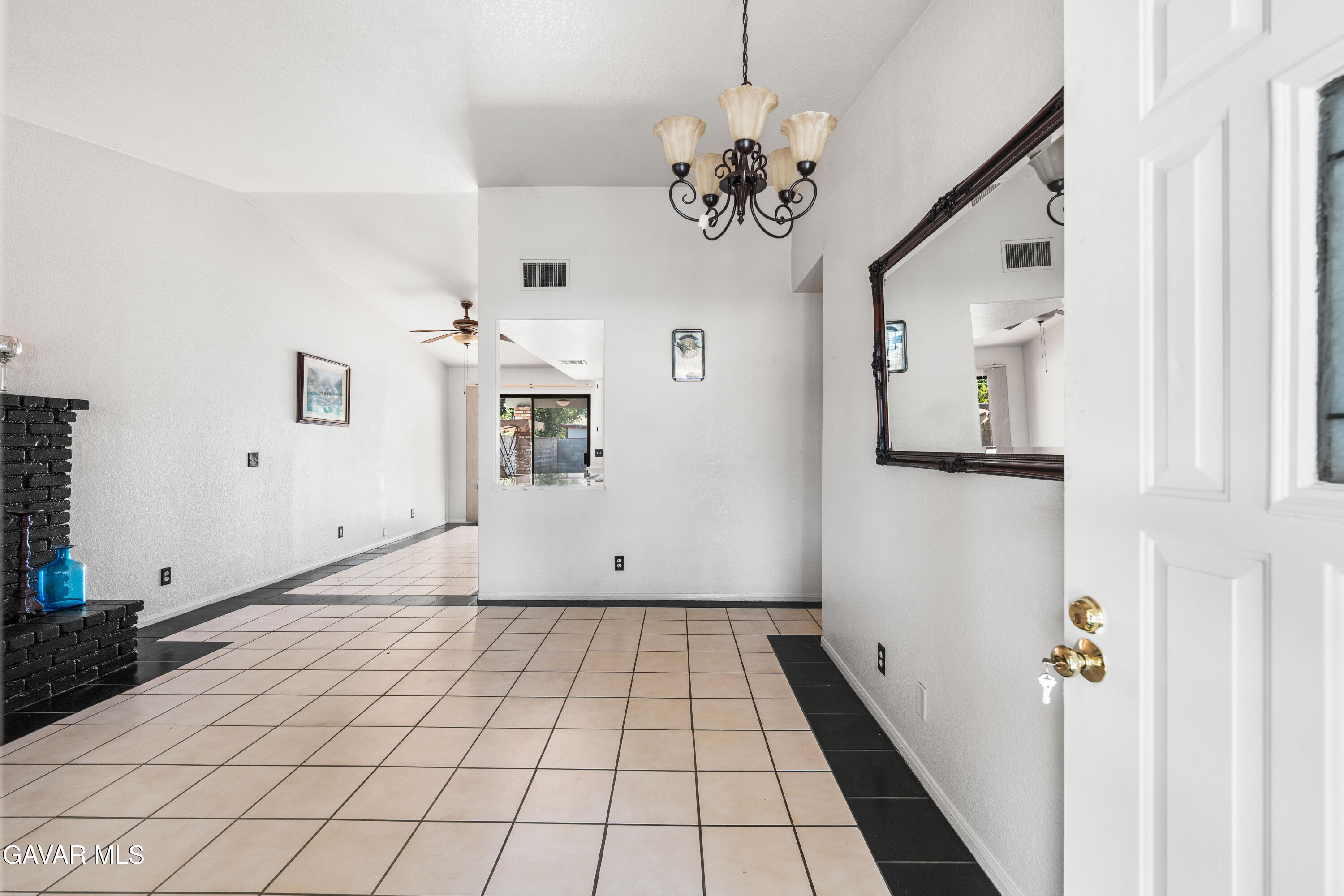 5241 E Avenue R12 Property Photo 10