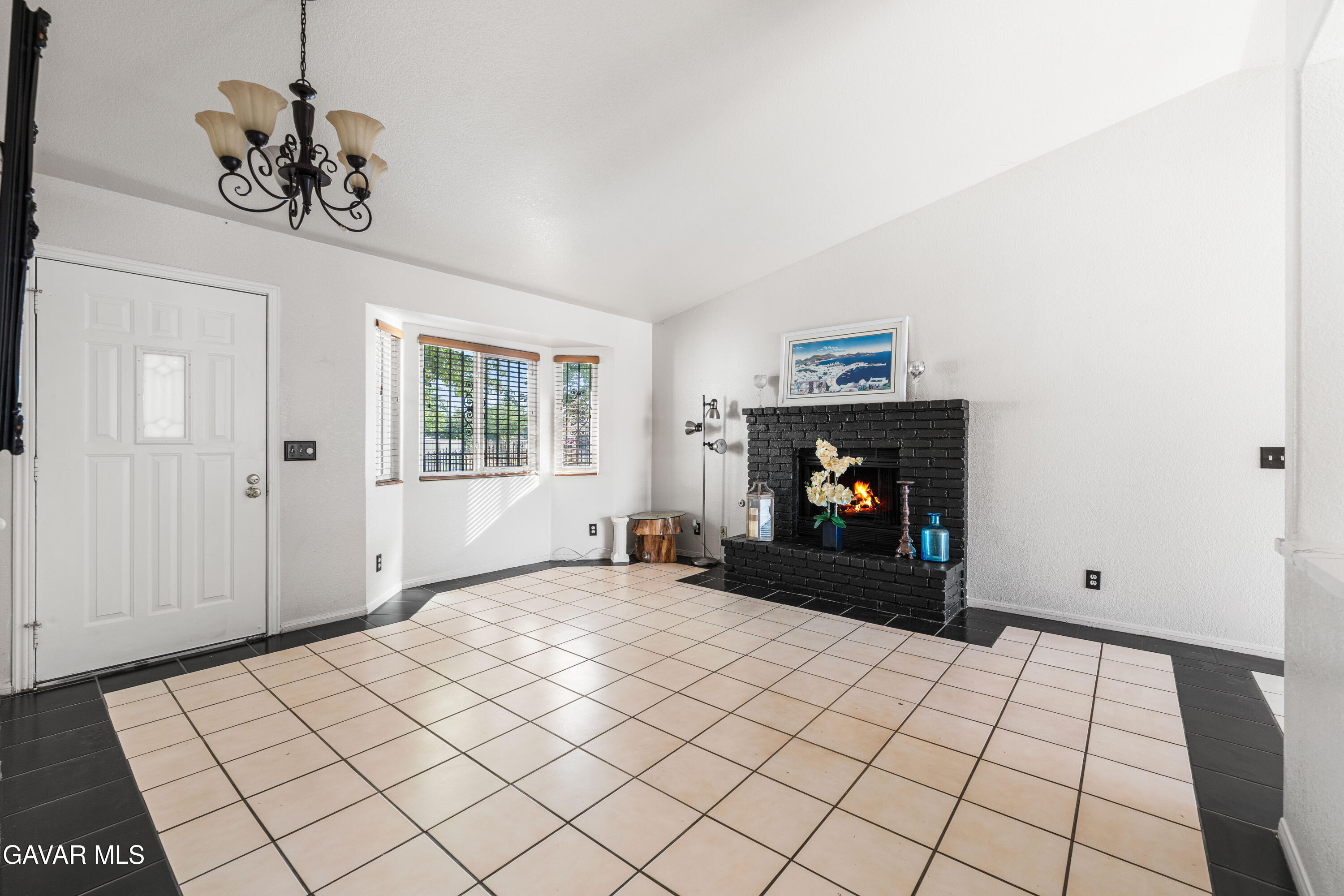 5241 E Avenue R12 Property Photo 11