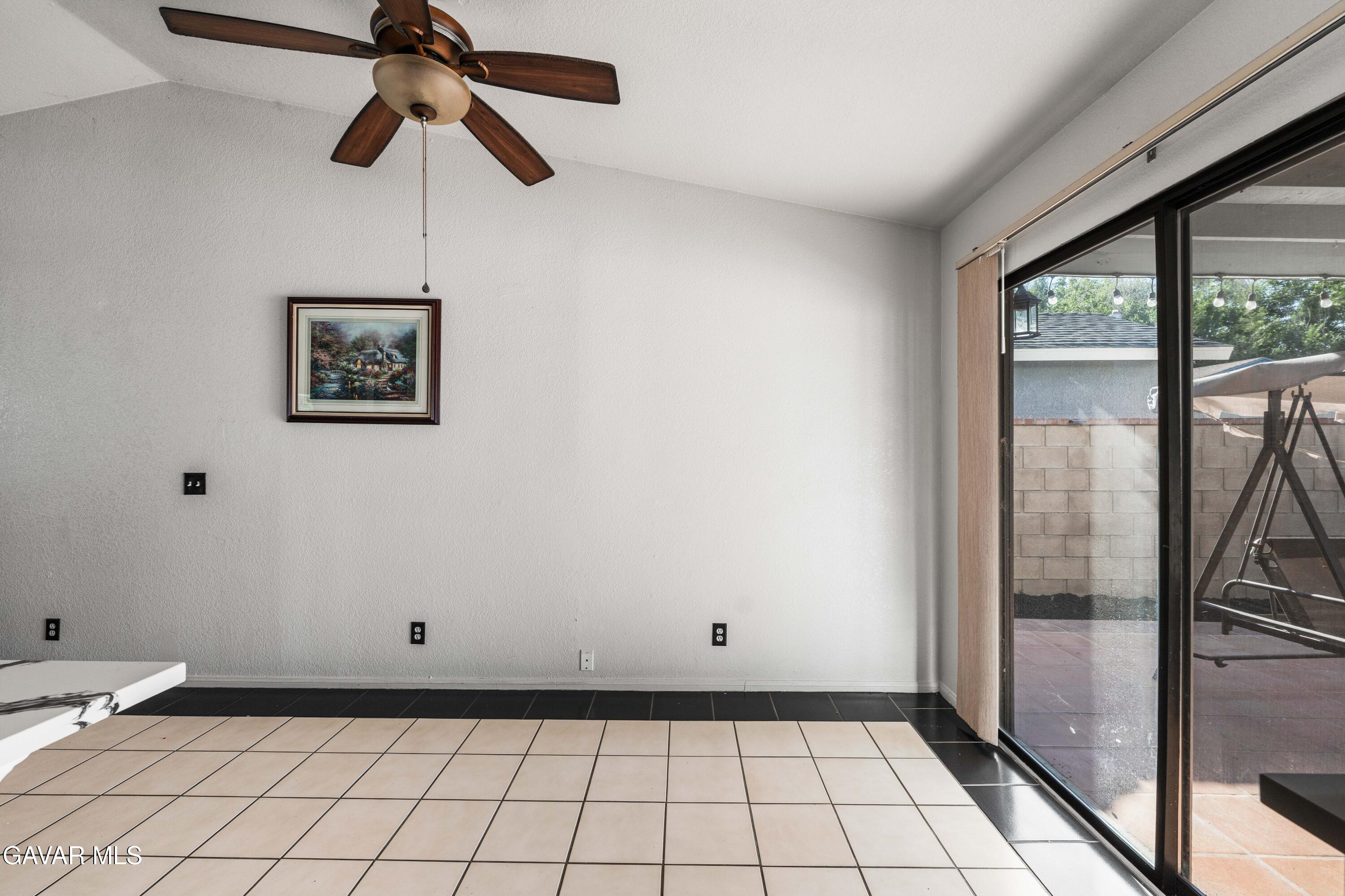 5241 E Avenue R12 Property Photo 16