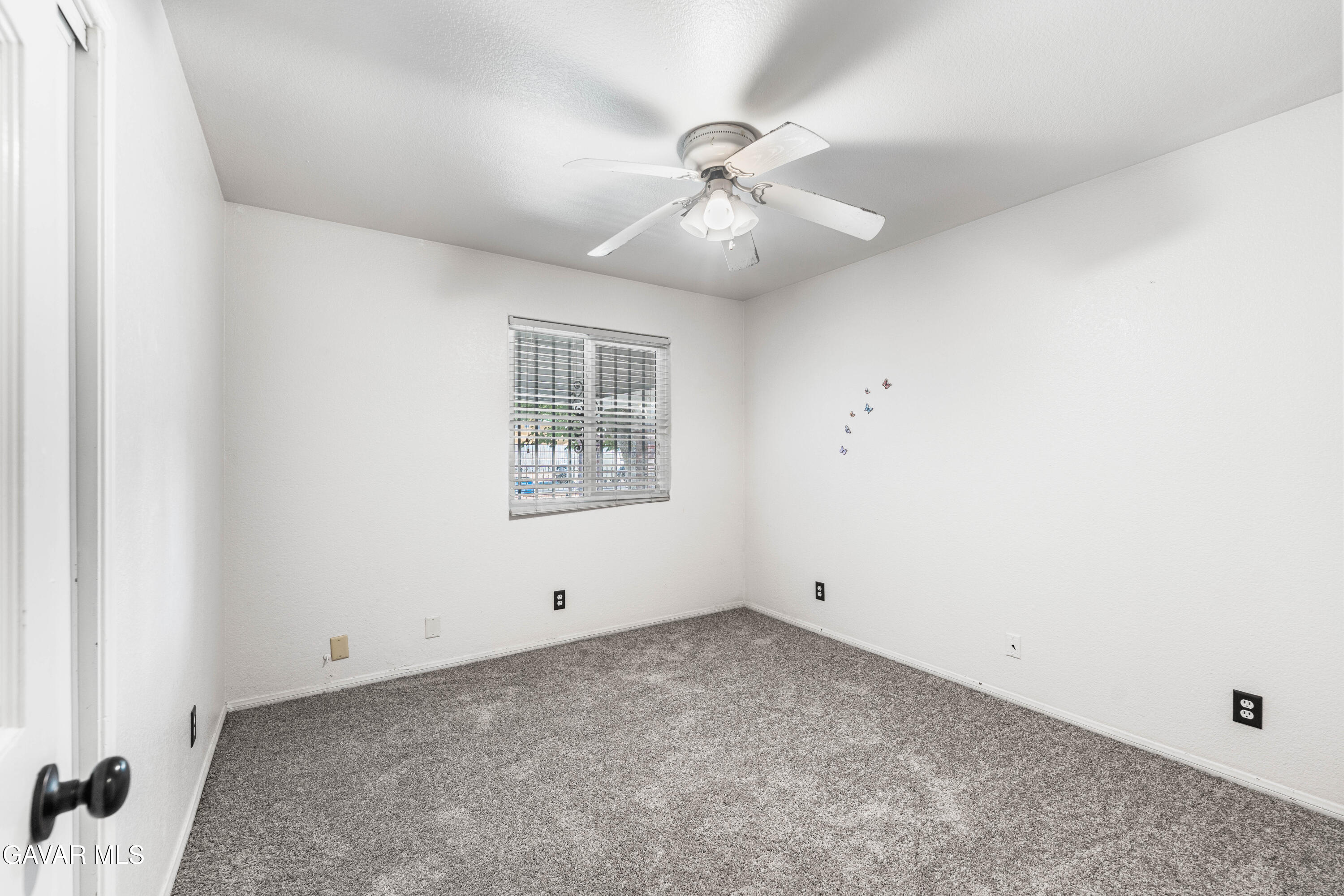 5241 E Avenue R12 Property Photo 25