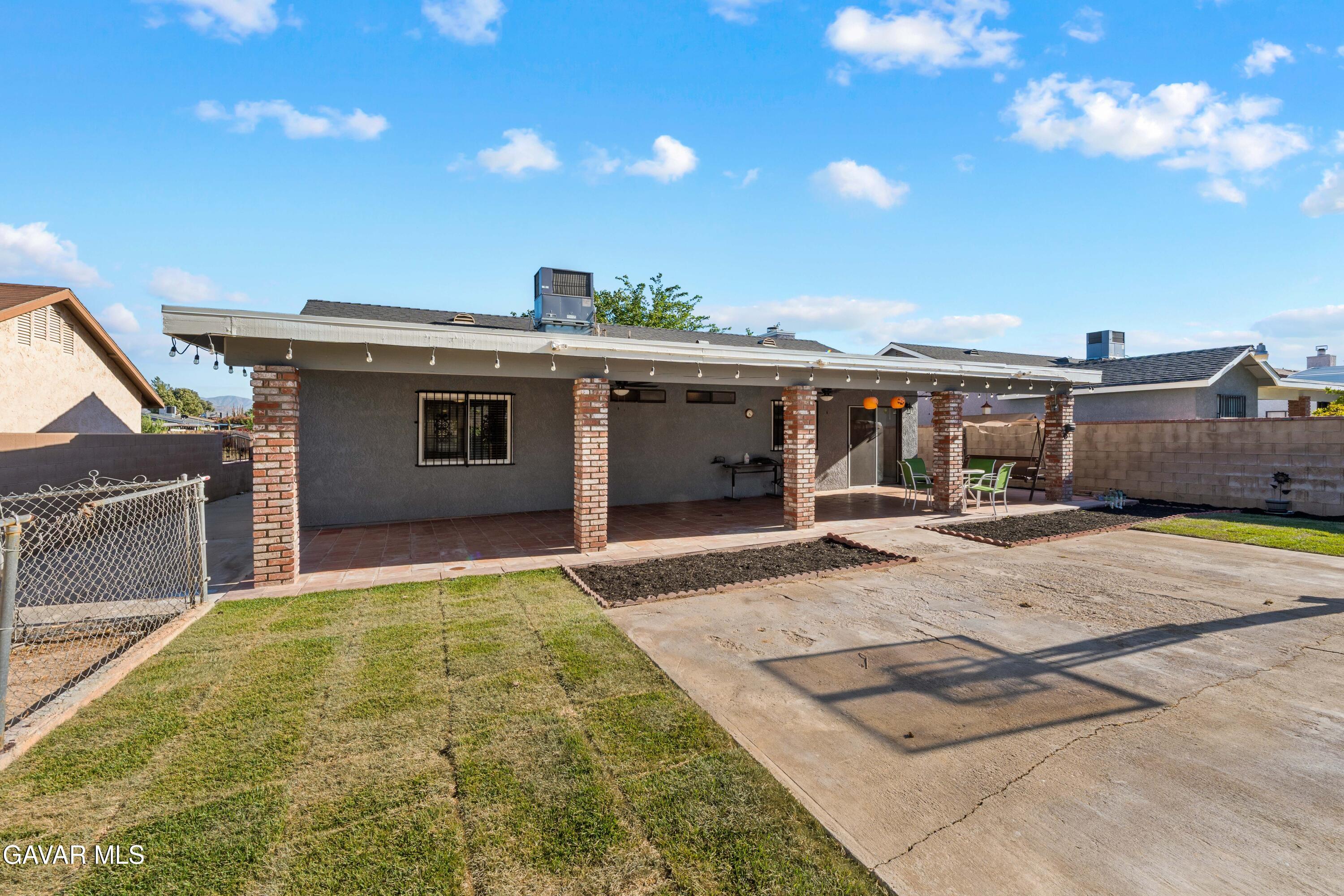5241 E Avenue R12 Property Photo 41