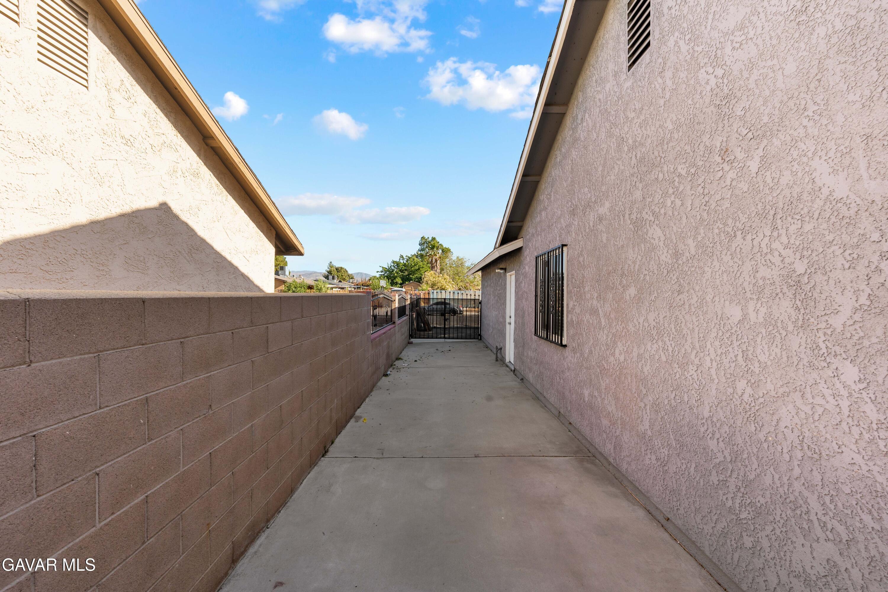 5241 E Avenue R12 Property Photo 42