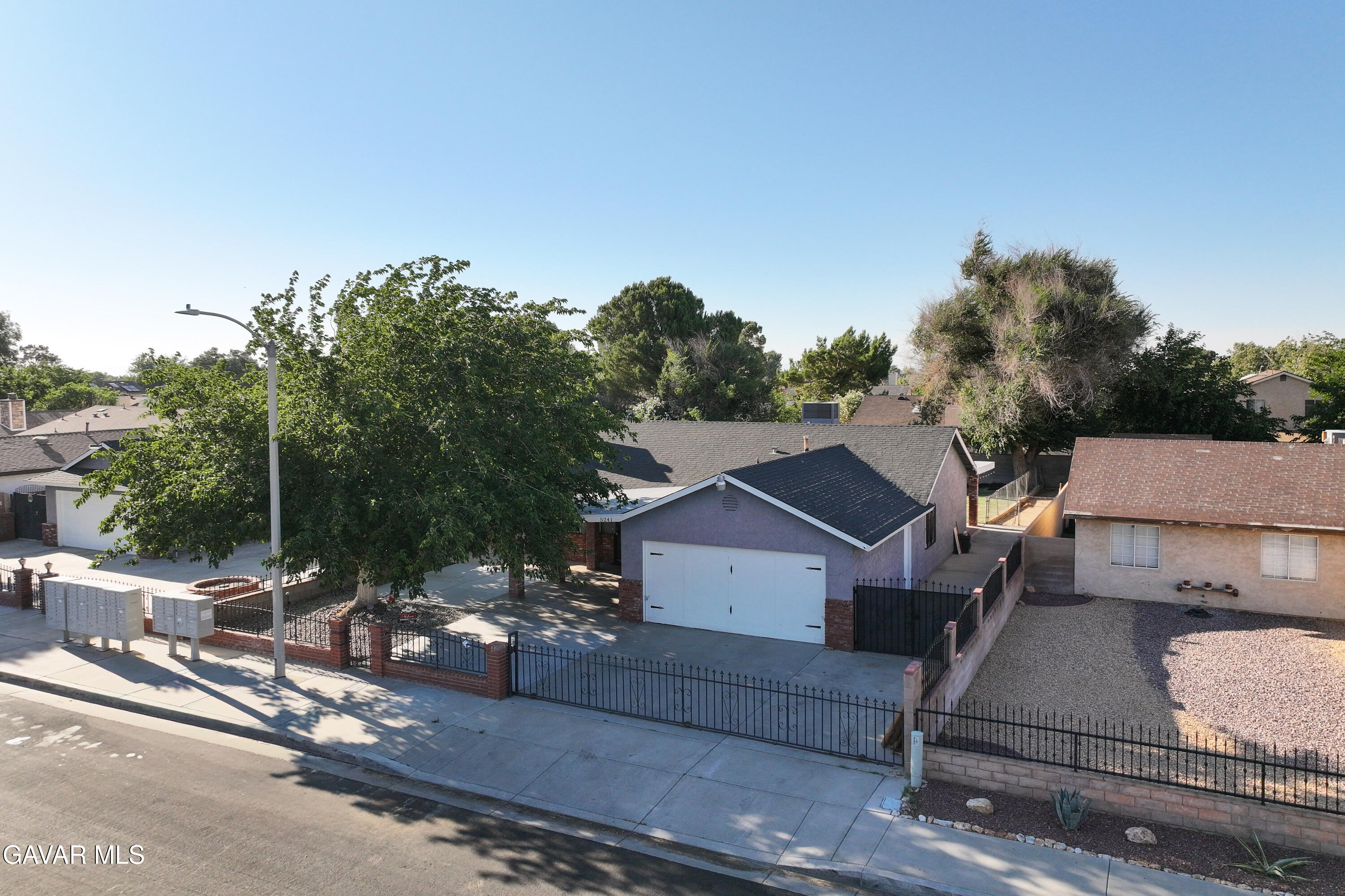 5241 E Avenue R12 Property Photo 45