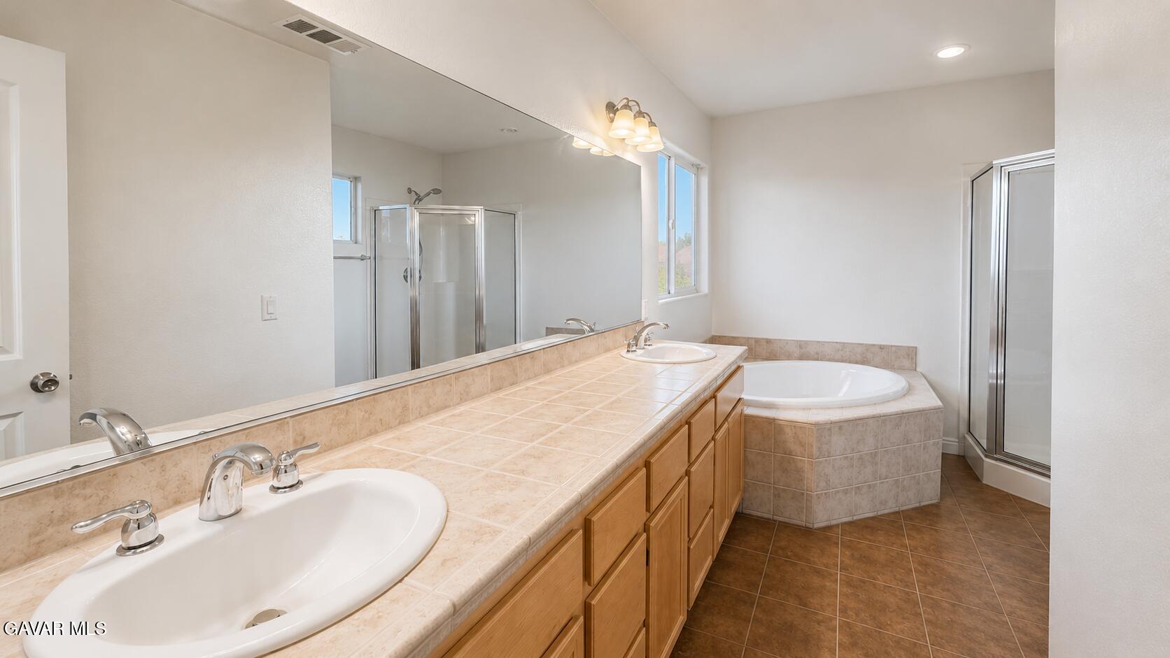 43737 Raysack Avenue Property Photo 23