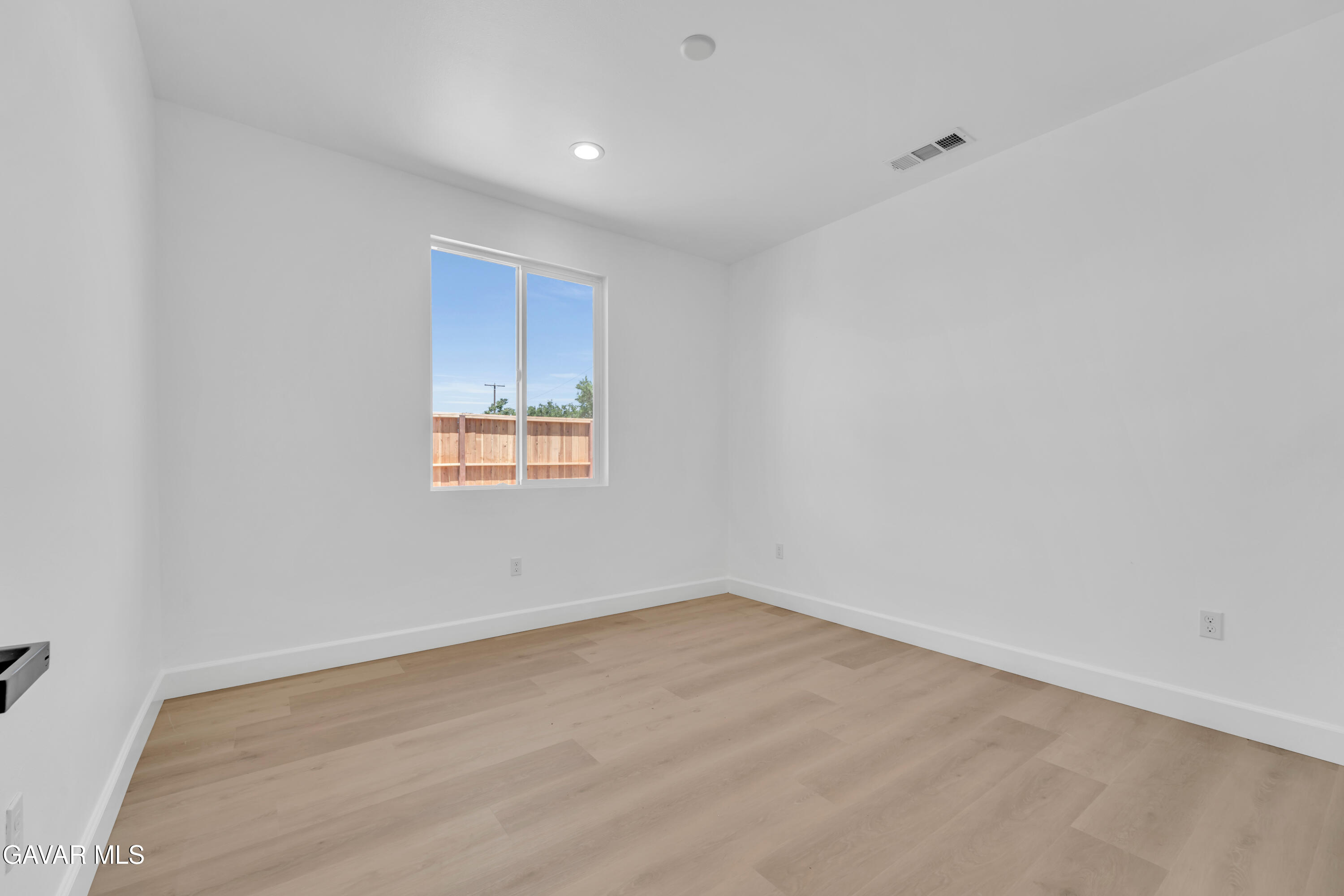8837 Holly Avenue Property Photo 6