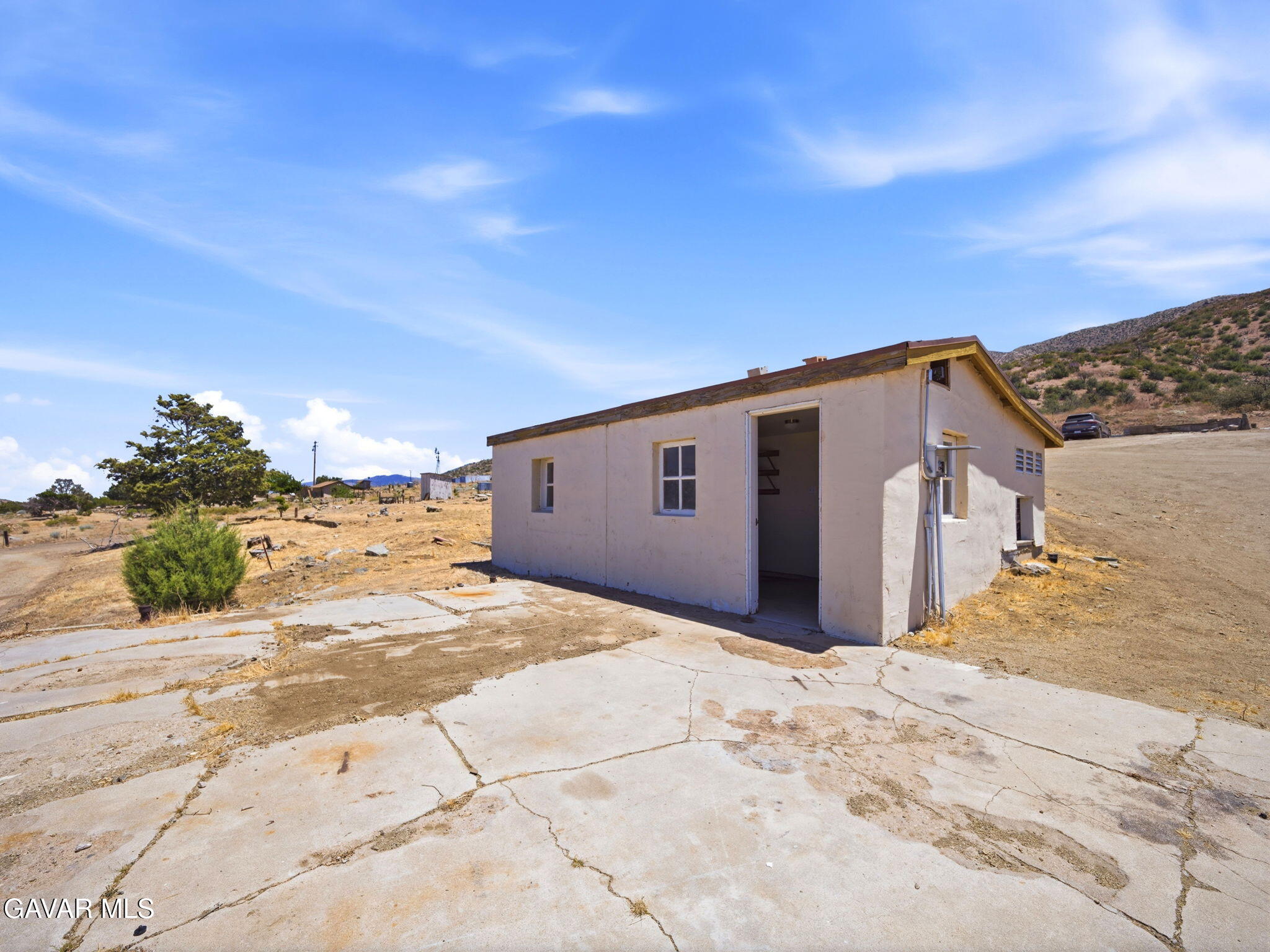 29935 Maypath Road Property Photo 36