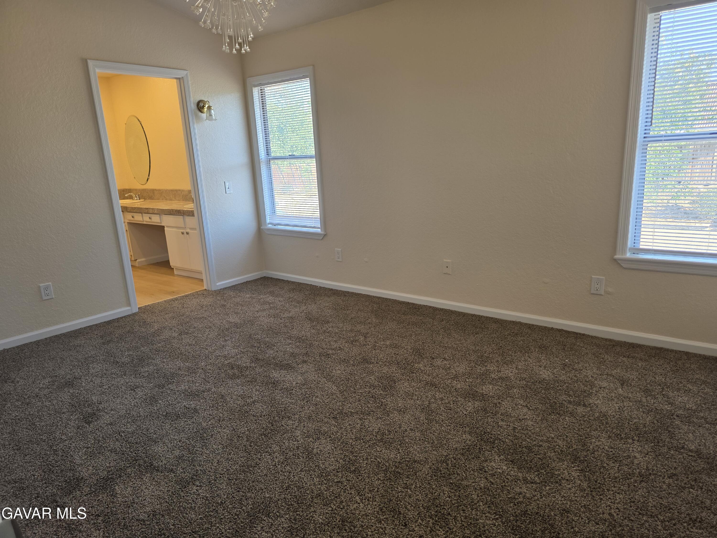 1902 Simsburry Street Property Photo 15