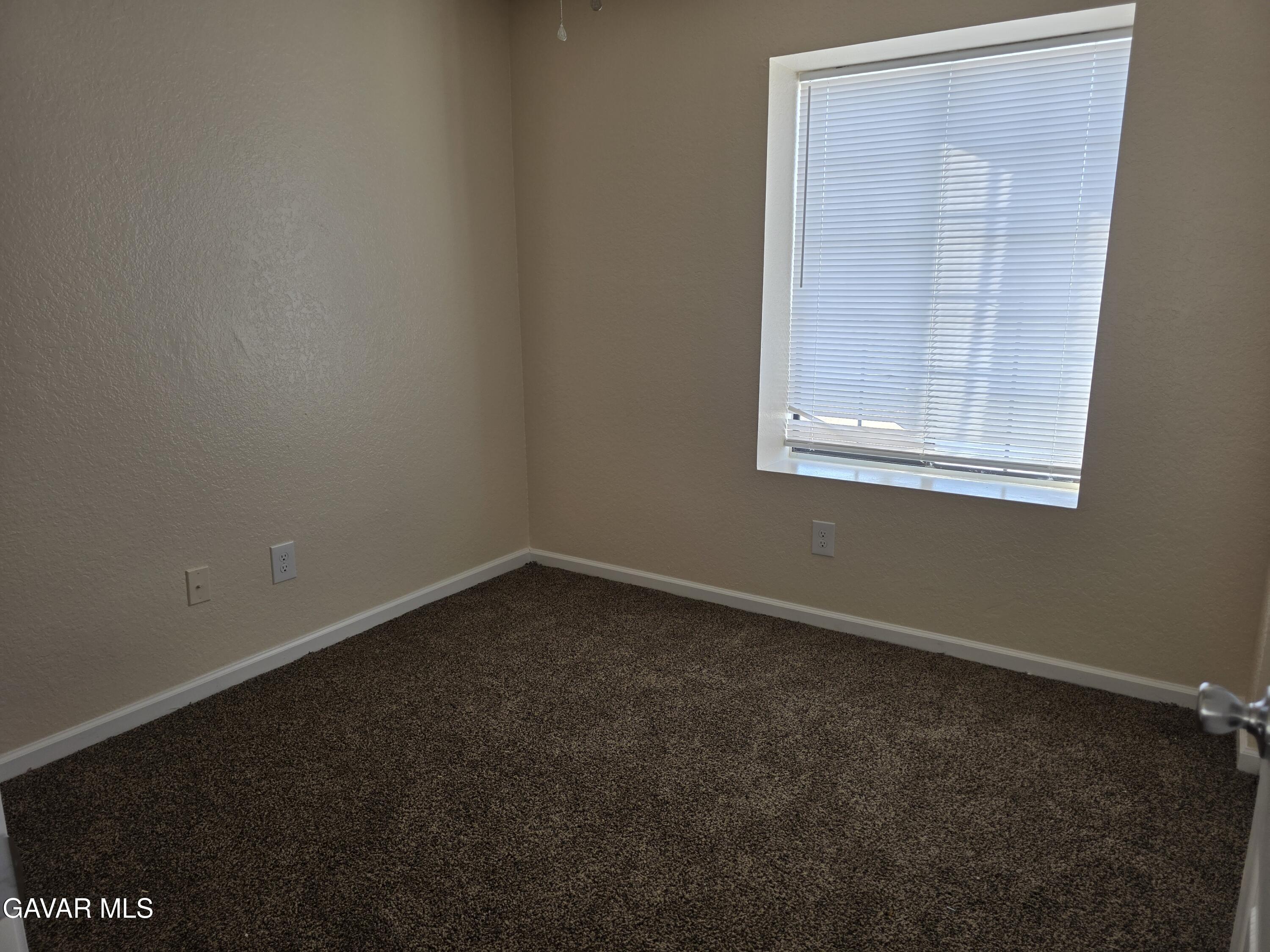 1902 Simsburry Street Property Photo 19