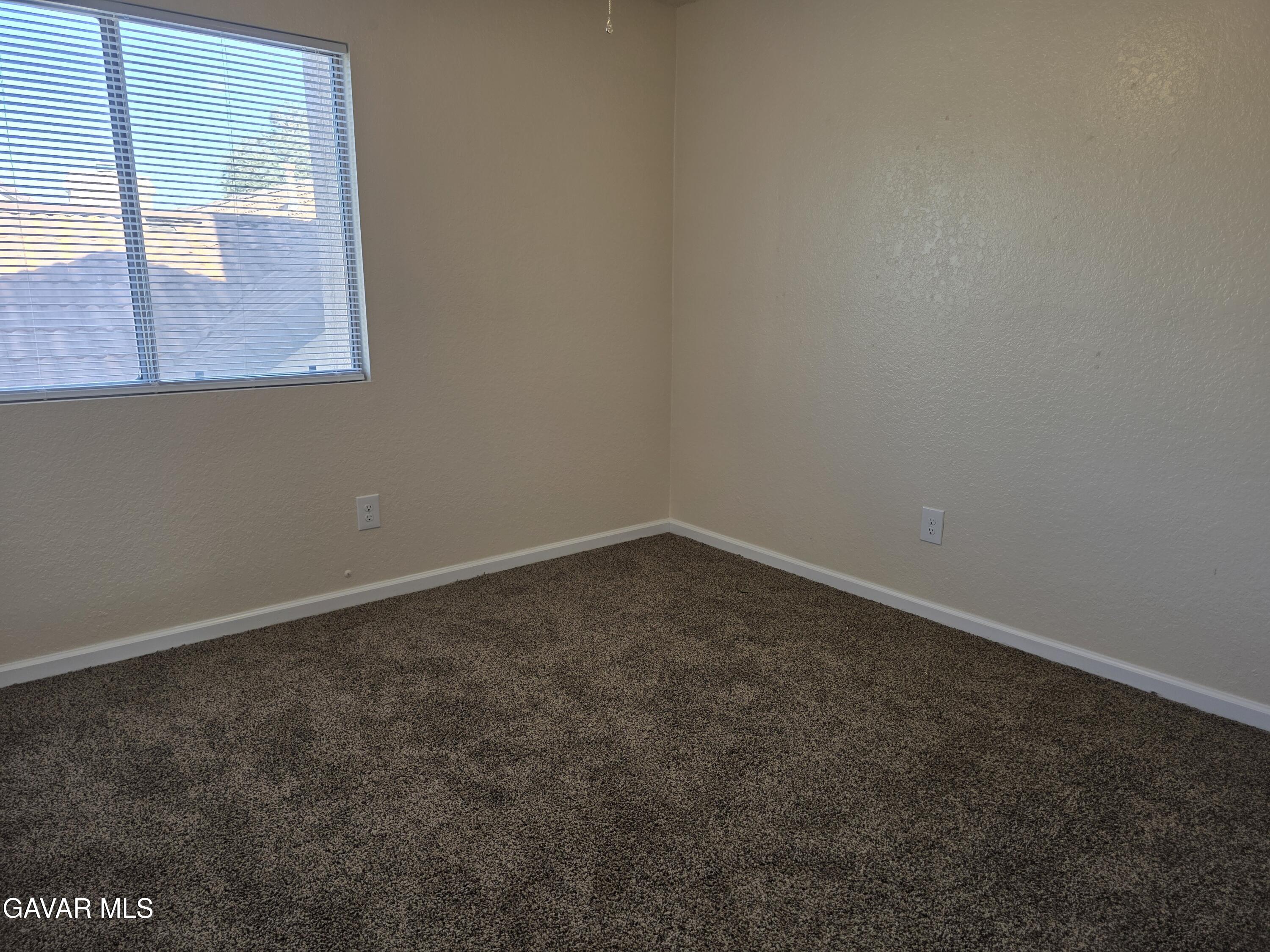 1902 Simsburry Street Property Photo 22