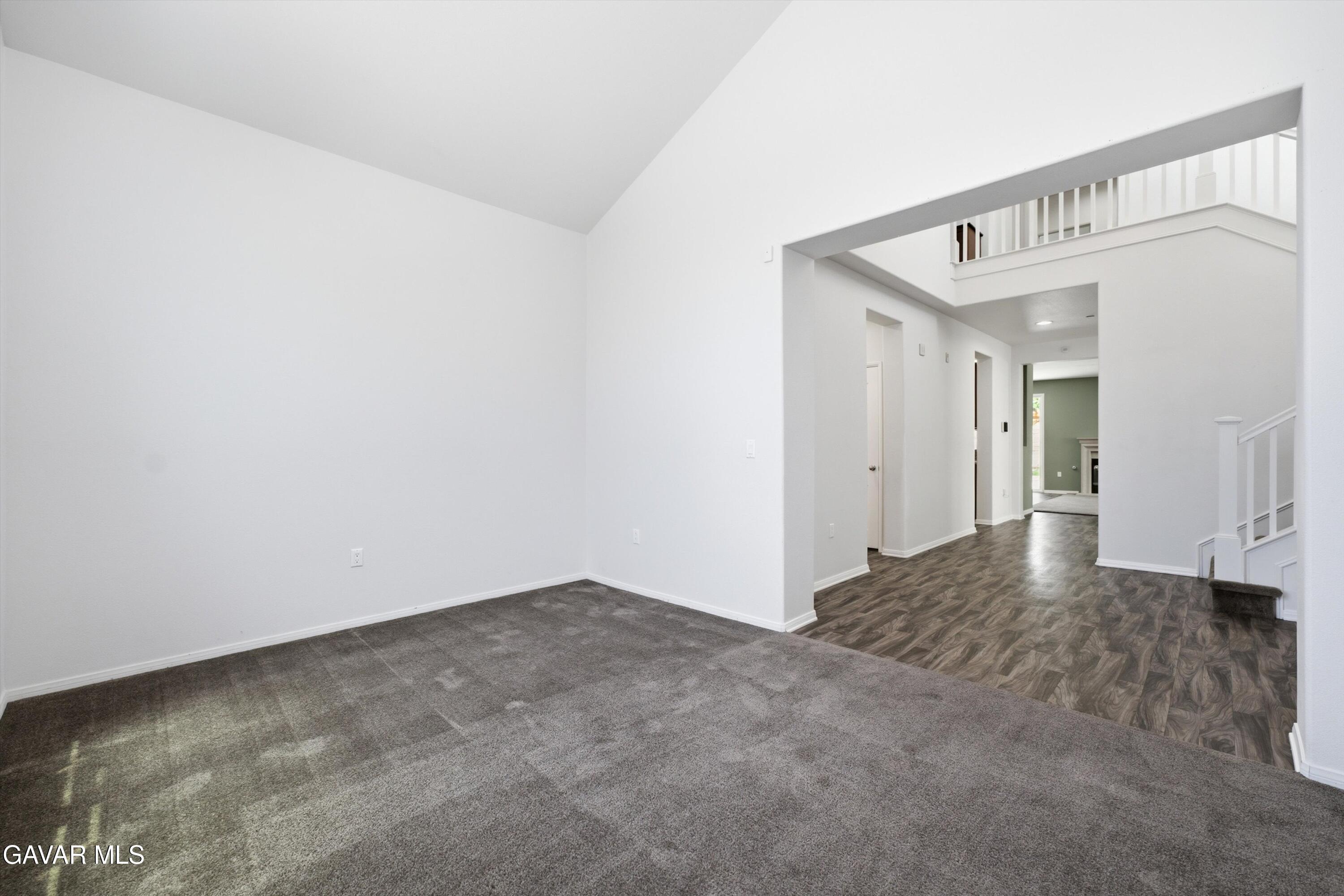 44040 Coral Drive Property Photo 6