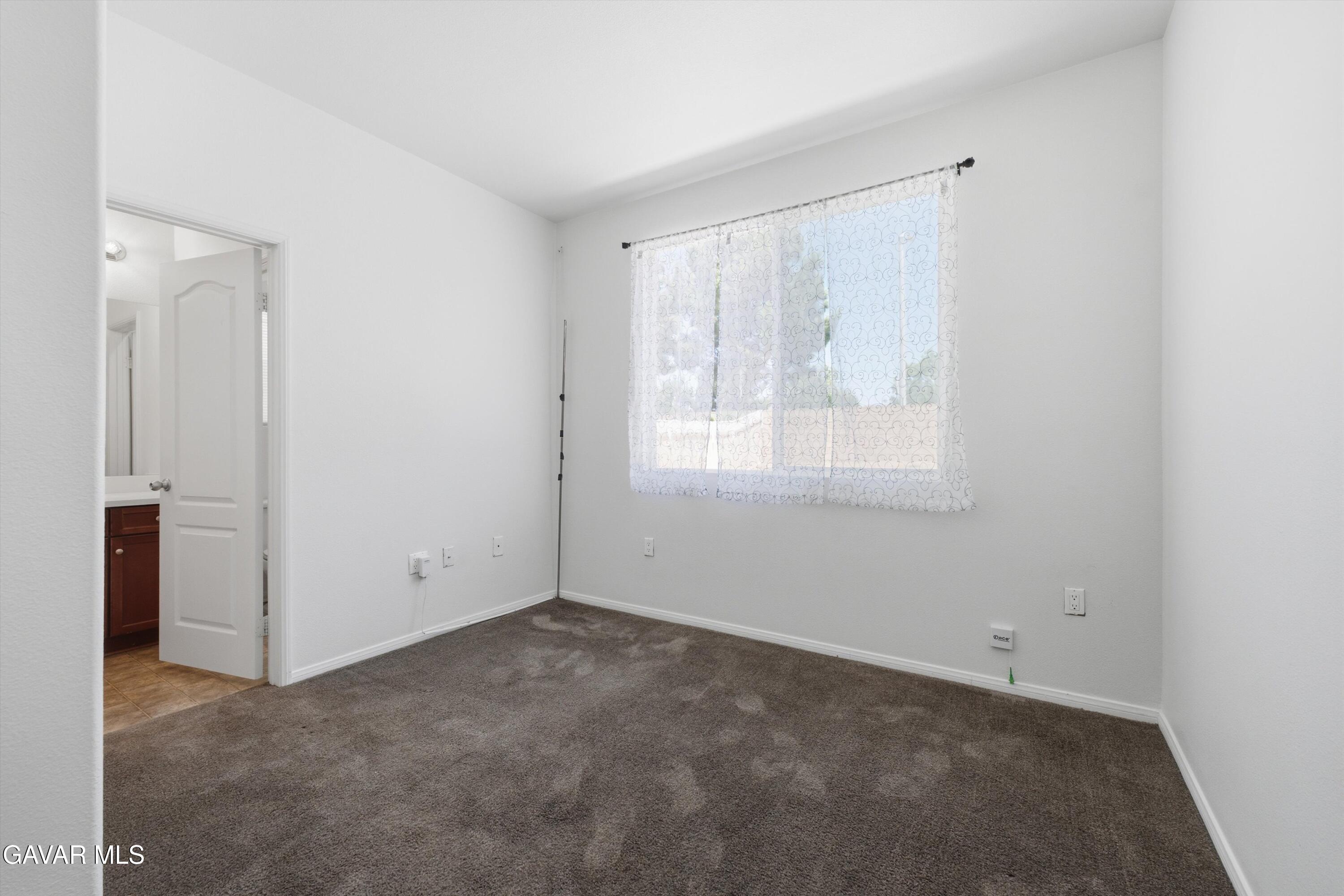 44040 Coral Drive Property Photo 17