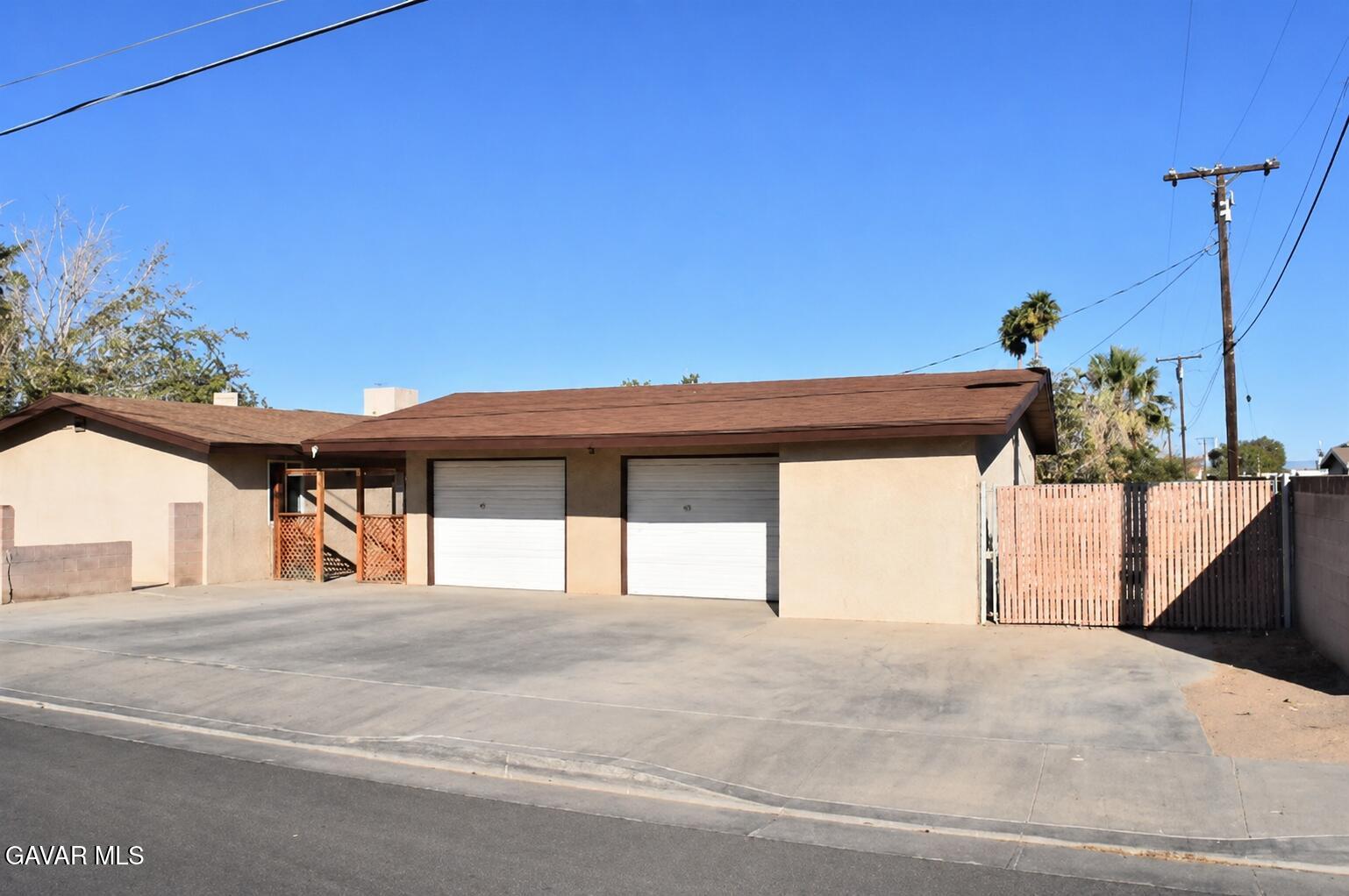 249 W Graaf Avenue Property Photo 3