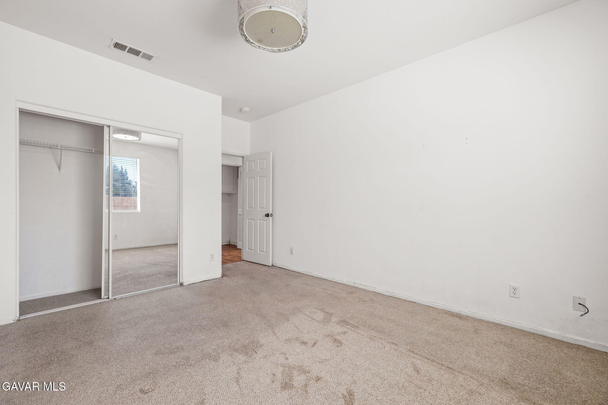 44528 Orchard Lane Property Photo 24