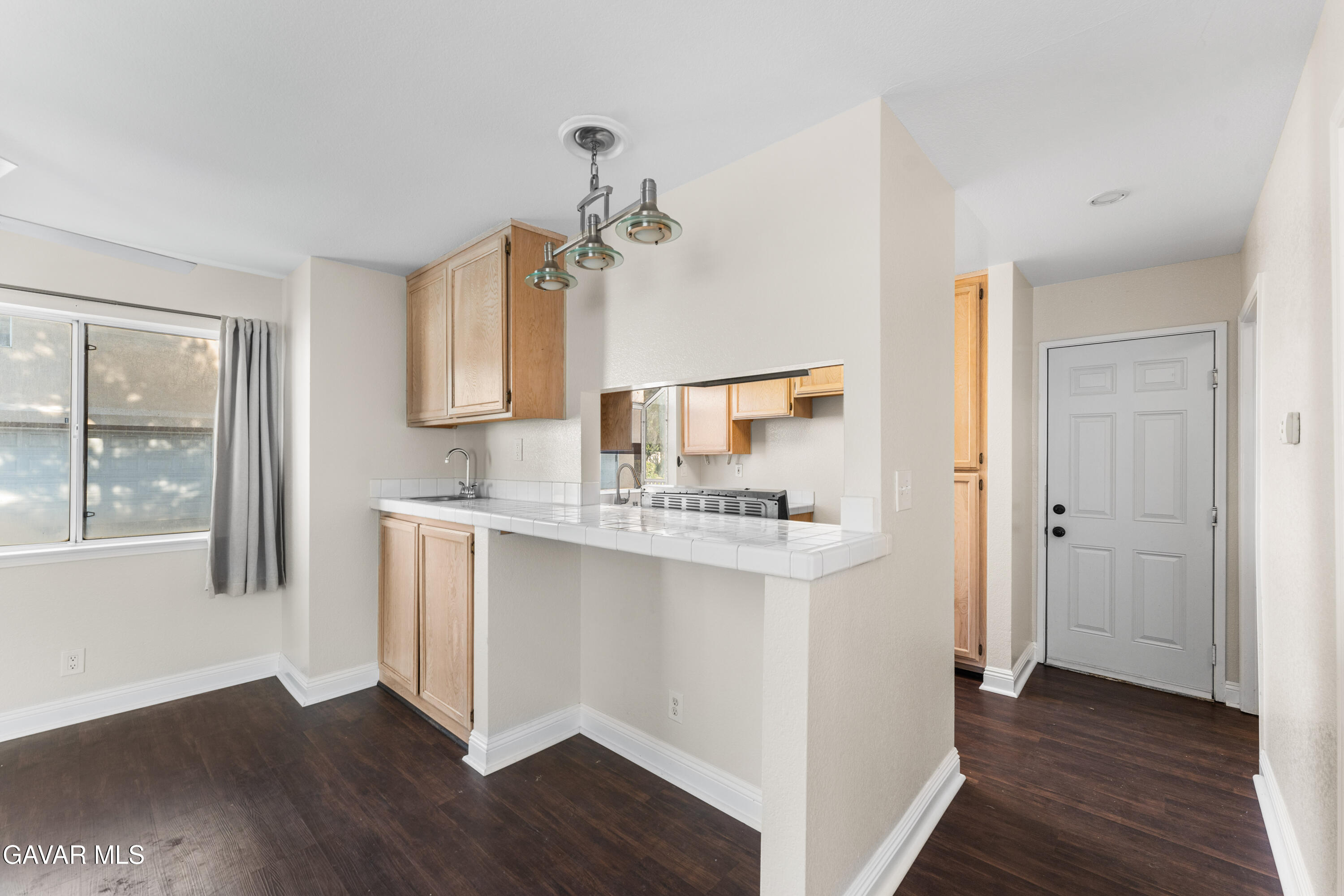 43465 30th Street, Unit 4 Property Photo 13