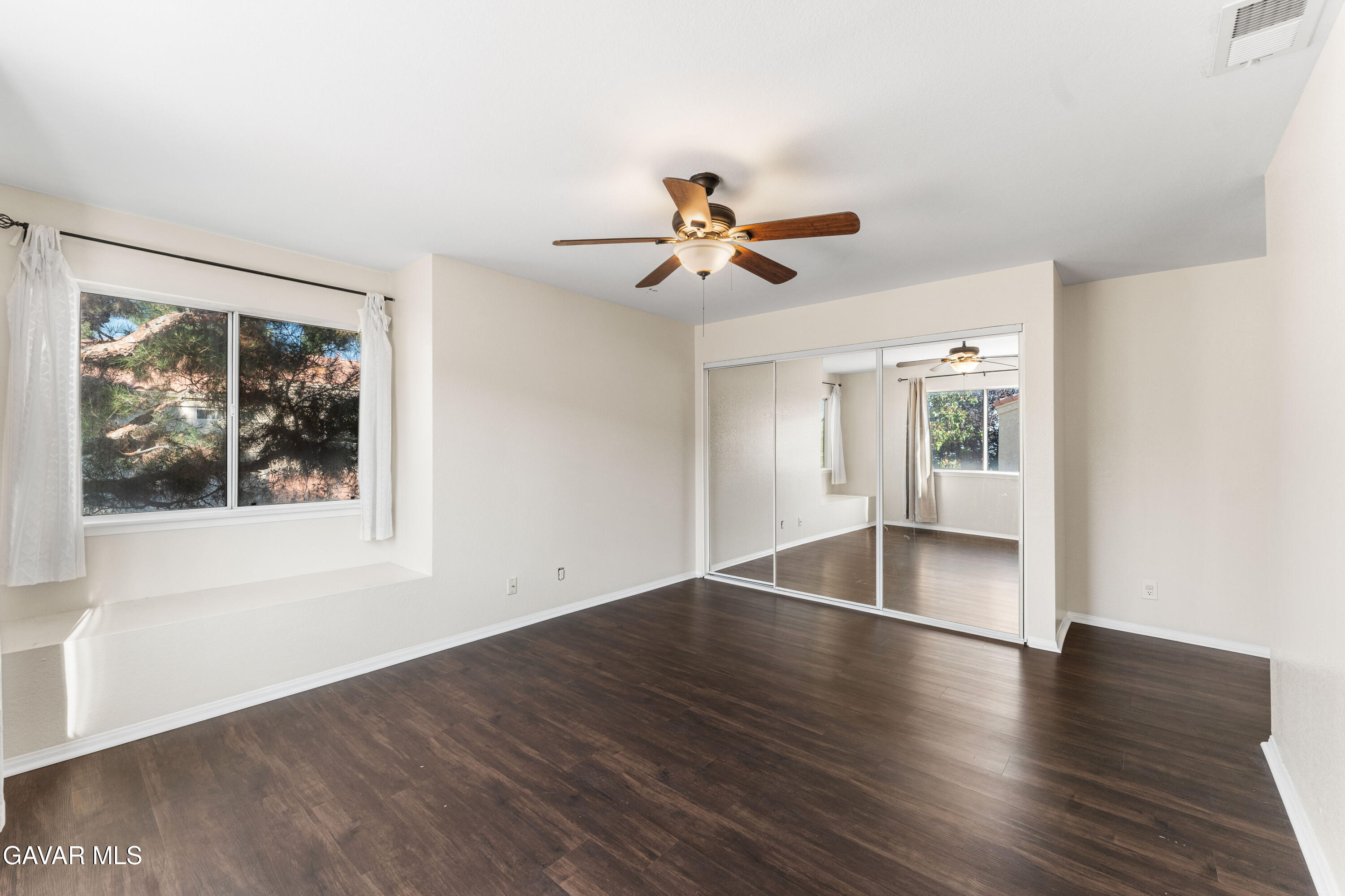 43465 30th Street, Unit 4 Property Photo 21