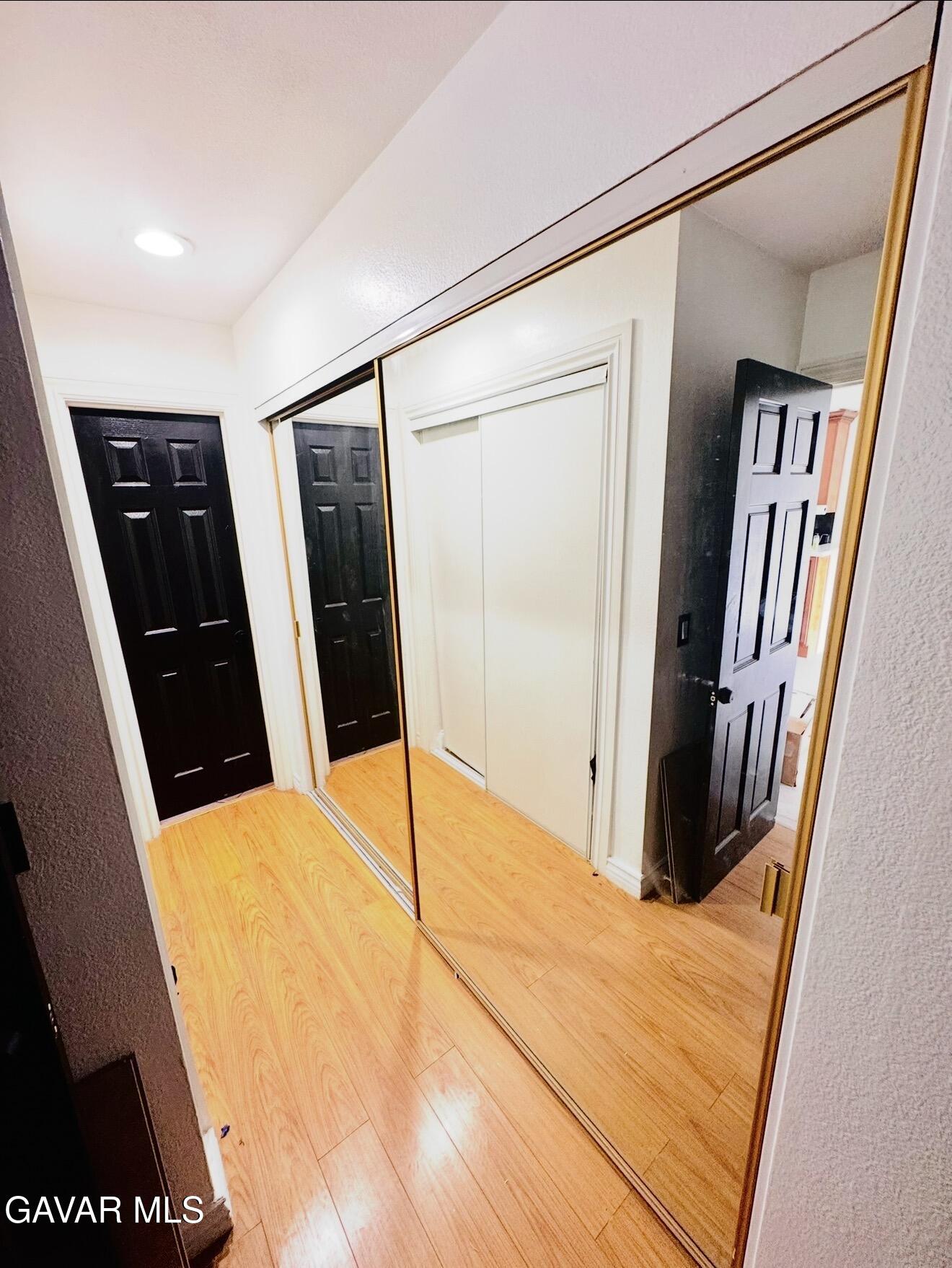 2507 E 15th Street, Unit 104 Property Photo 8