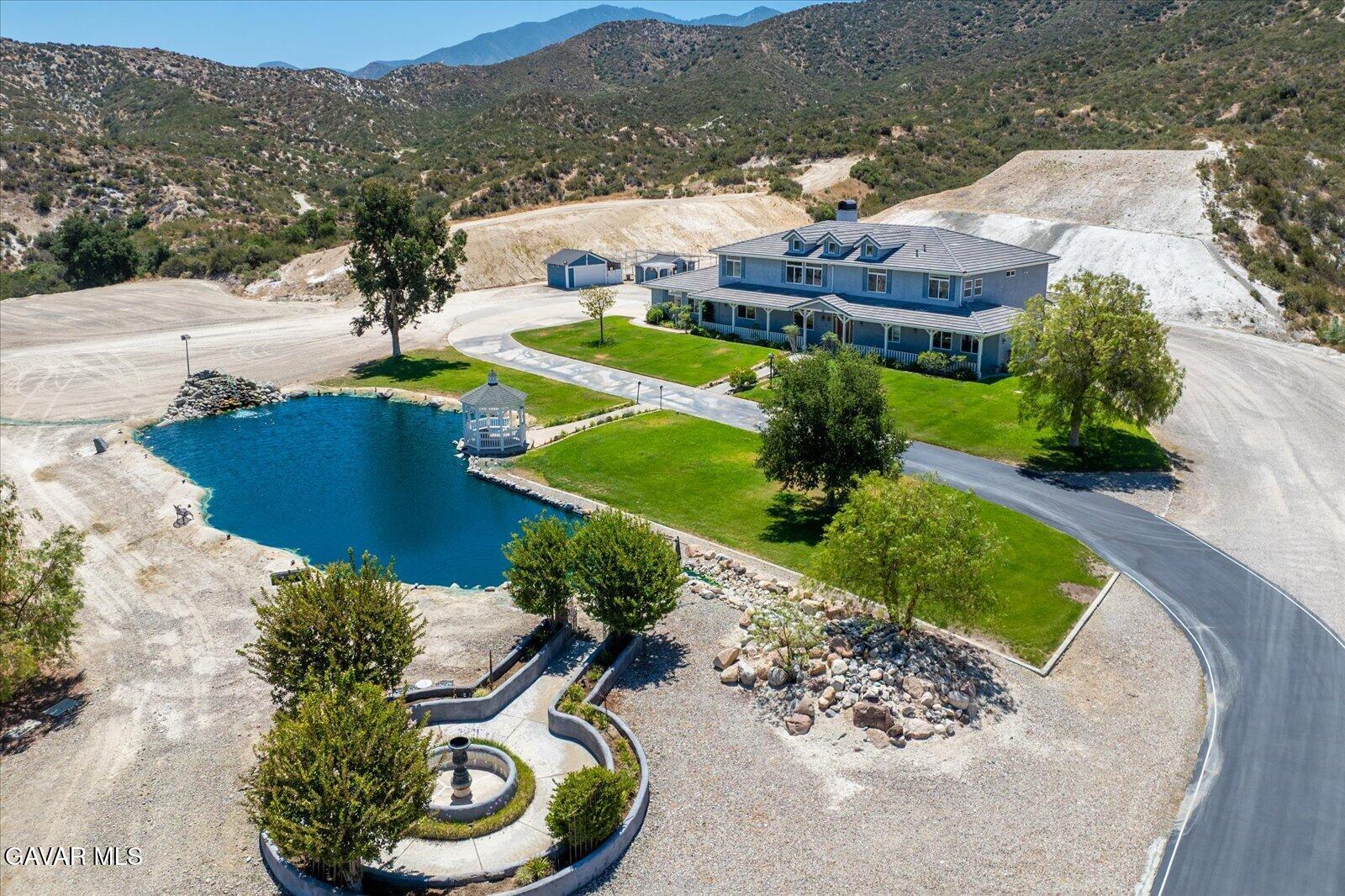 7650 Soledad Canyon Road Property Photo 4
