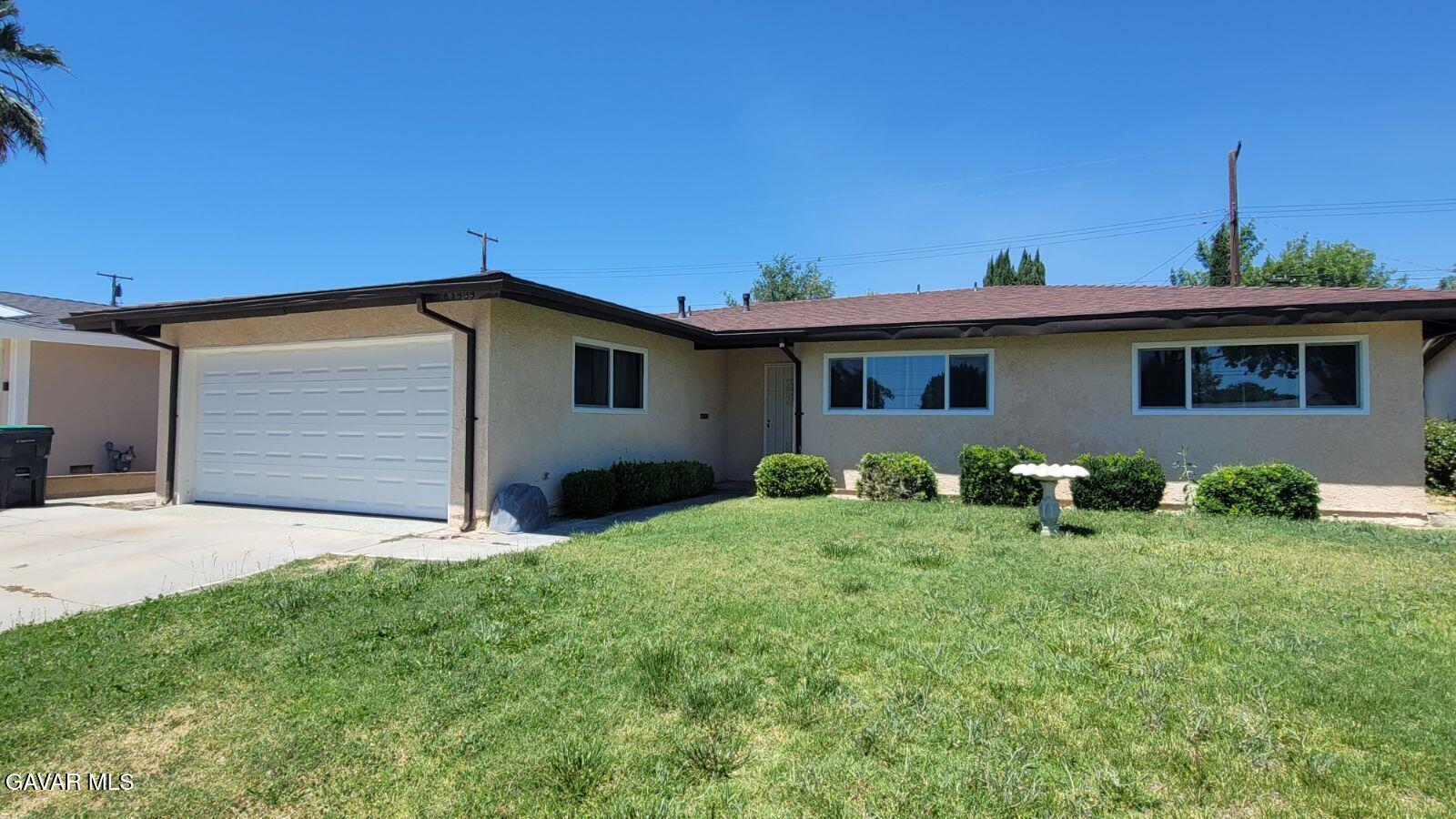 45303 Lorimer Avenue Property Photo 2