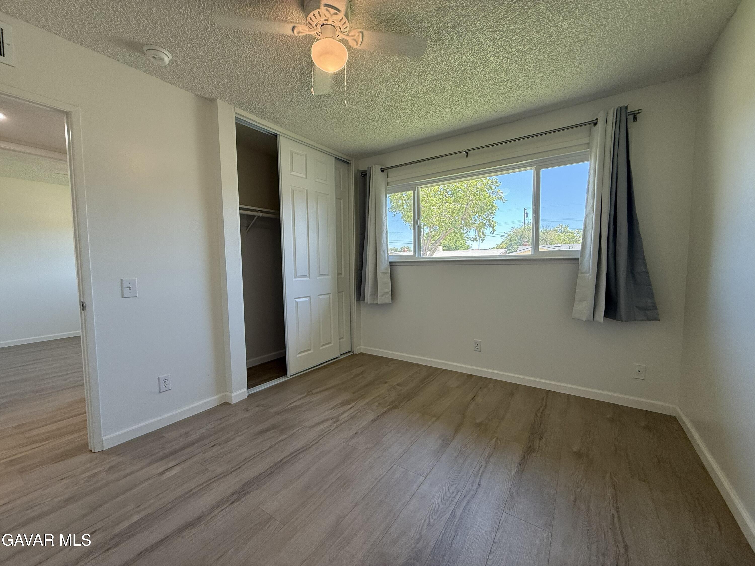 45303 Lorimer Avenue Property Photo 10