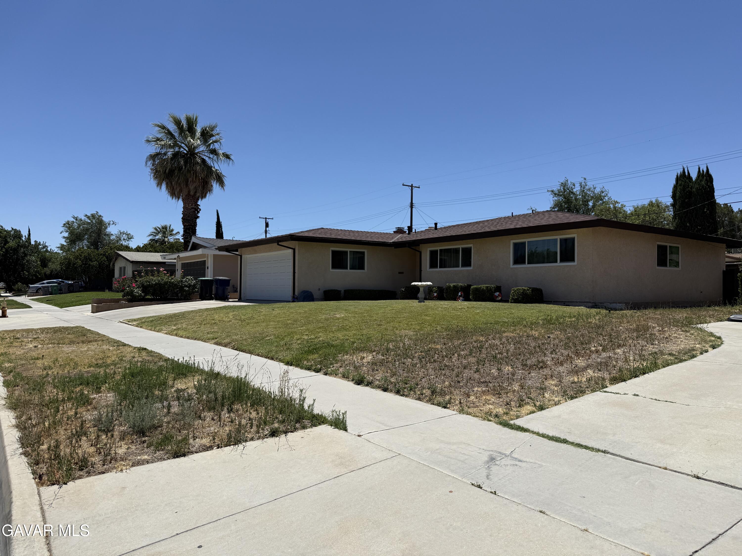 45303 Lorimer Avenue Property Photo 21