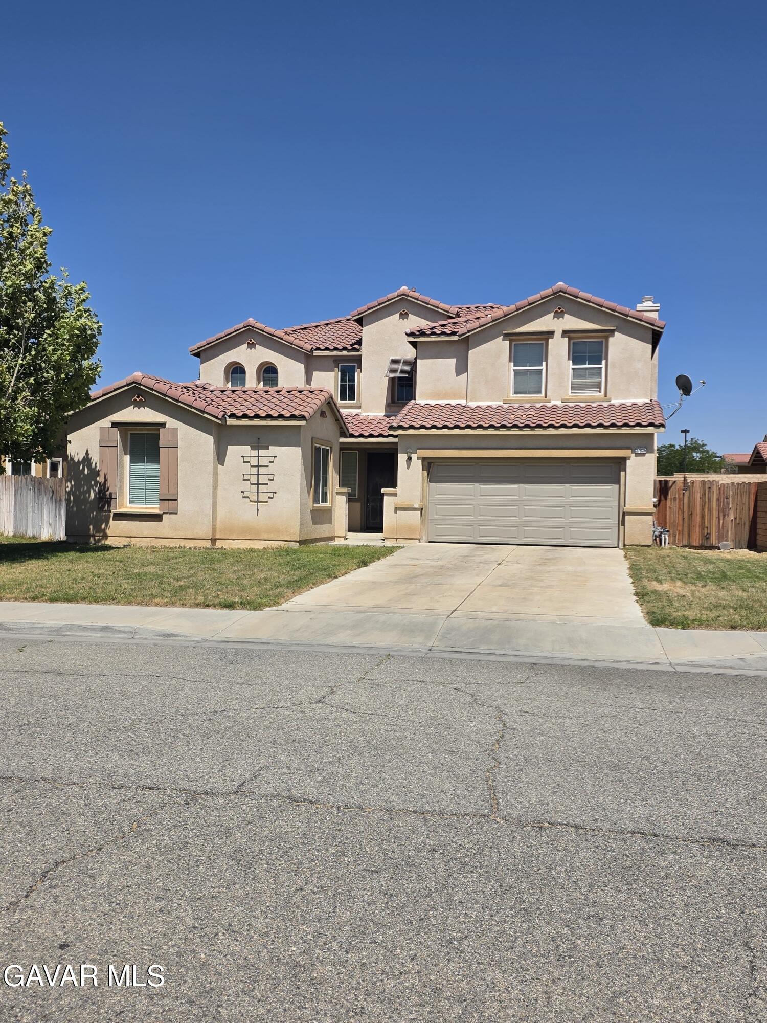 37936 Pisces Circle Property Photo 3