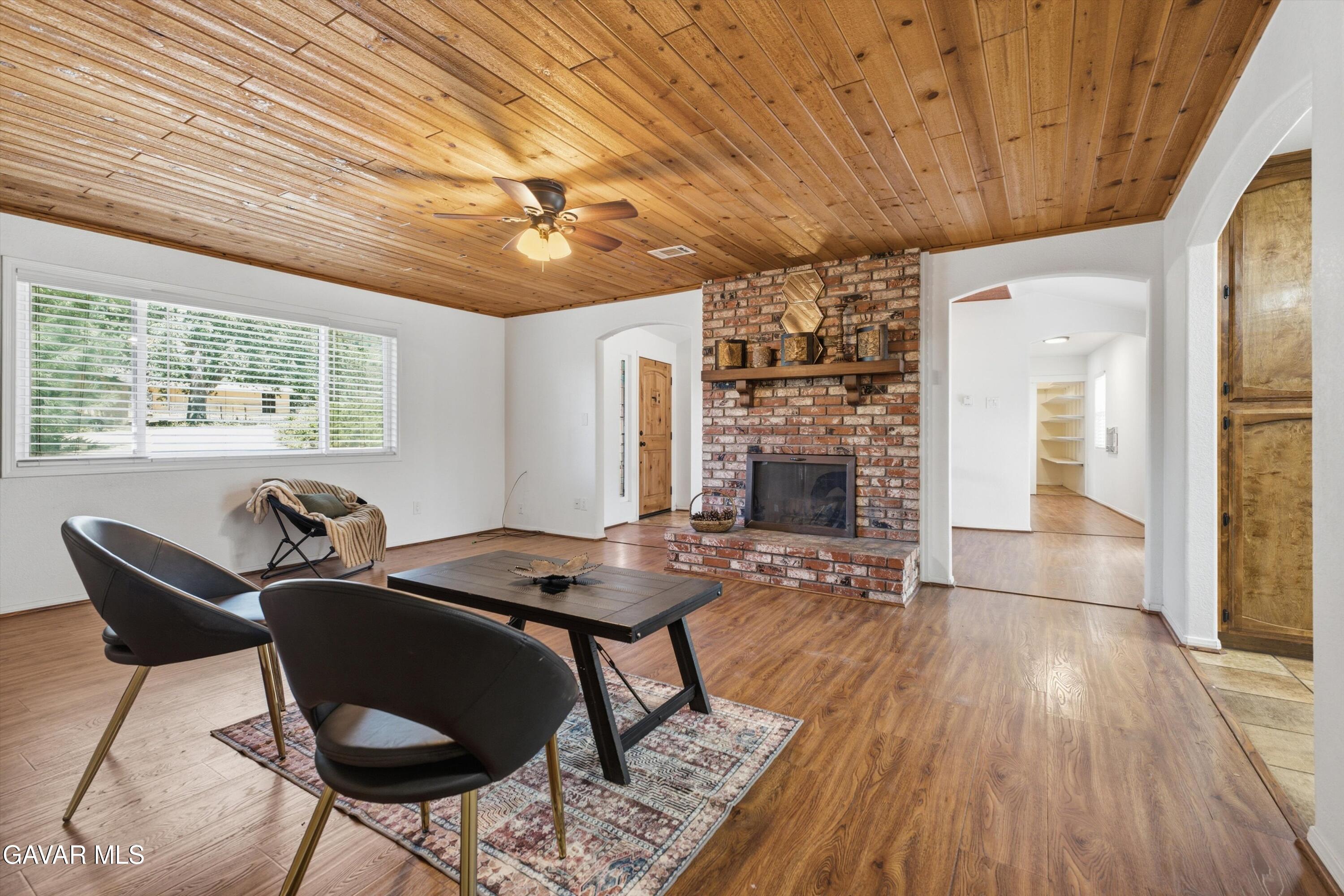 26720 Sutter Court Property Photo 6