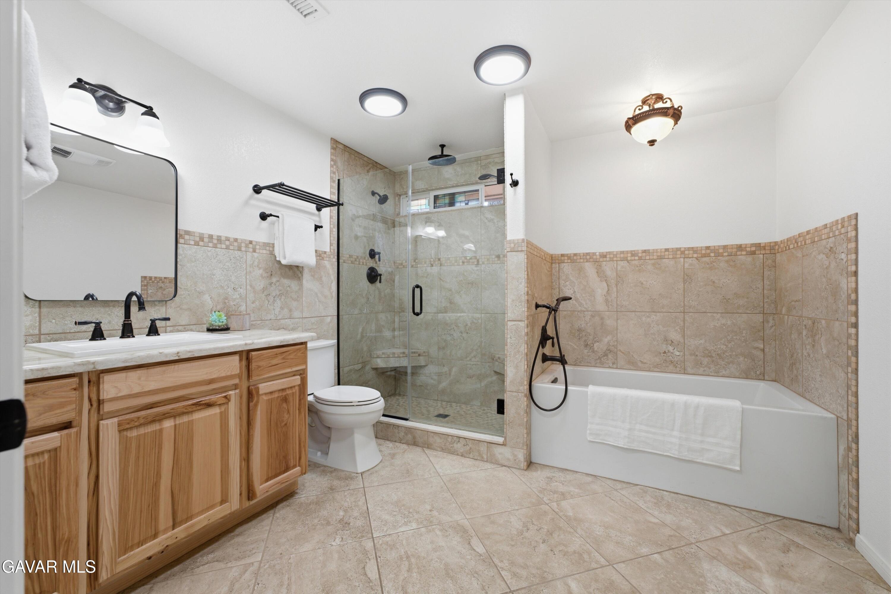 26720 Sutter Court Property Photo 19