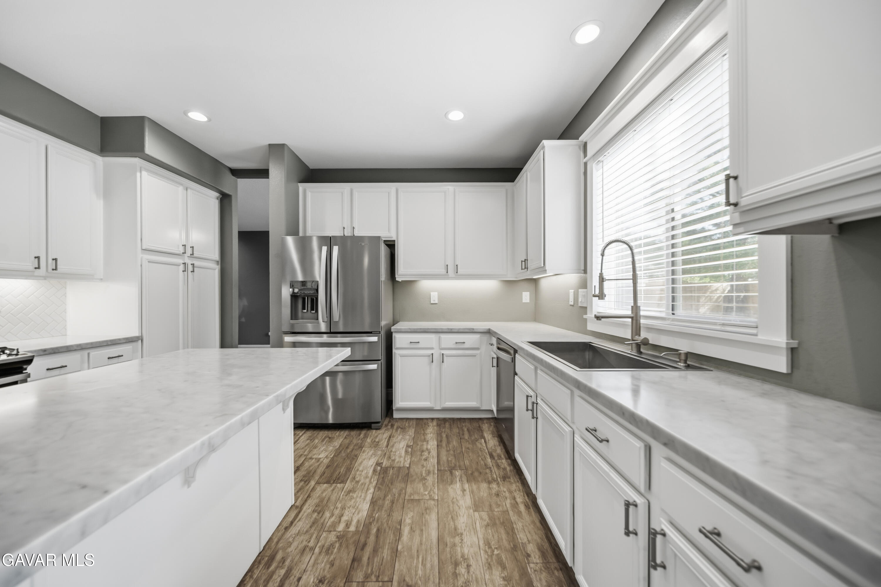 43708 Tahoe Way Property Photo 18