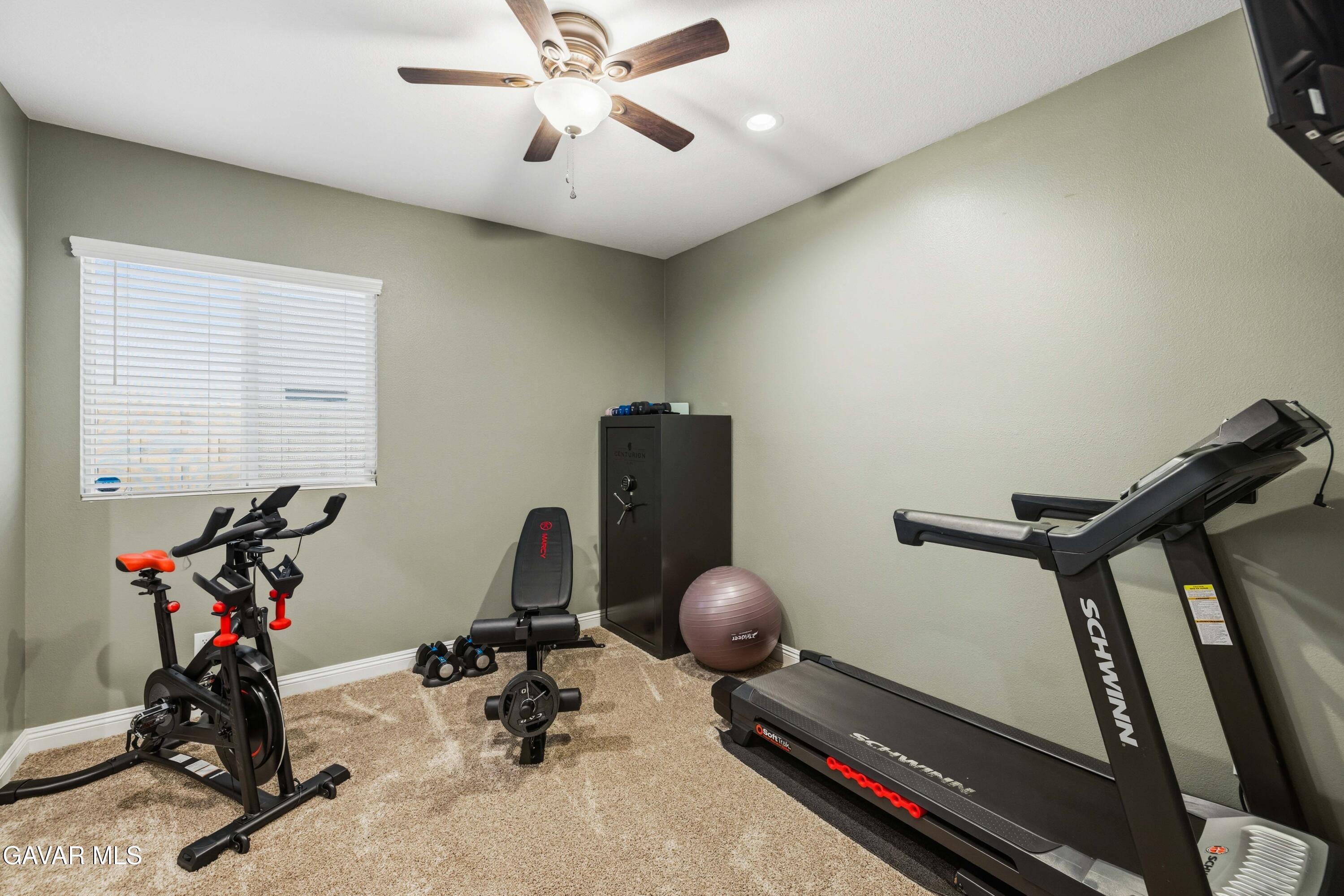 43708 Tahoe Way Property Photo 37