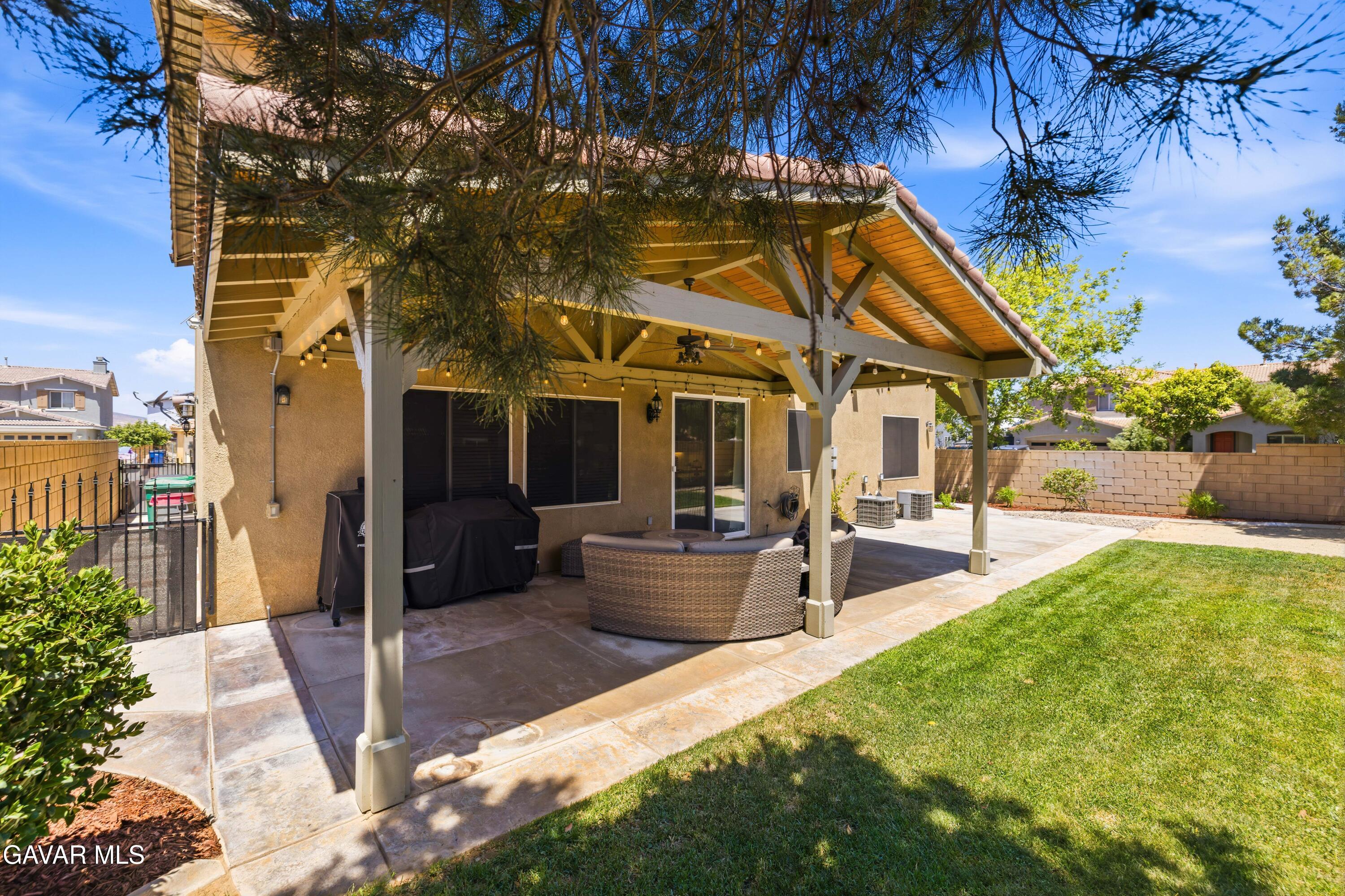 43708 Tahoe Way Property Photo 47