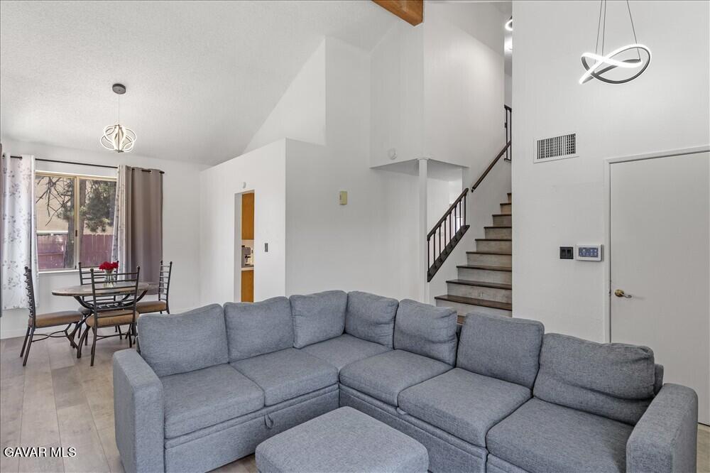 1134 Elm Street Property Photo 7