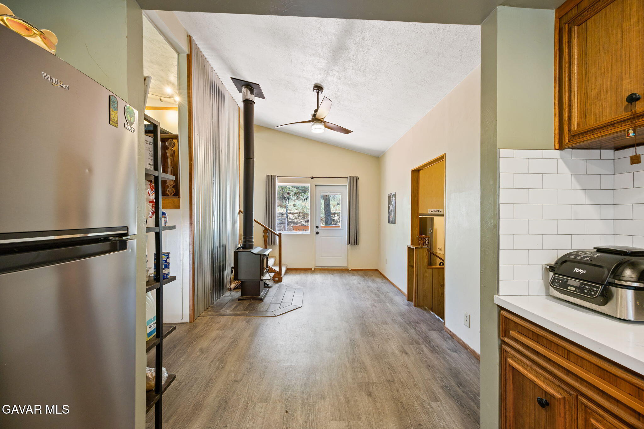 18295 Alps Drive Property Photo 15