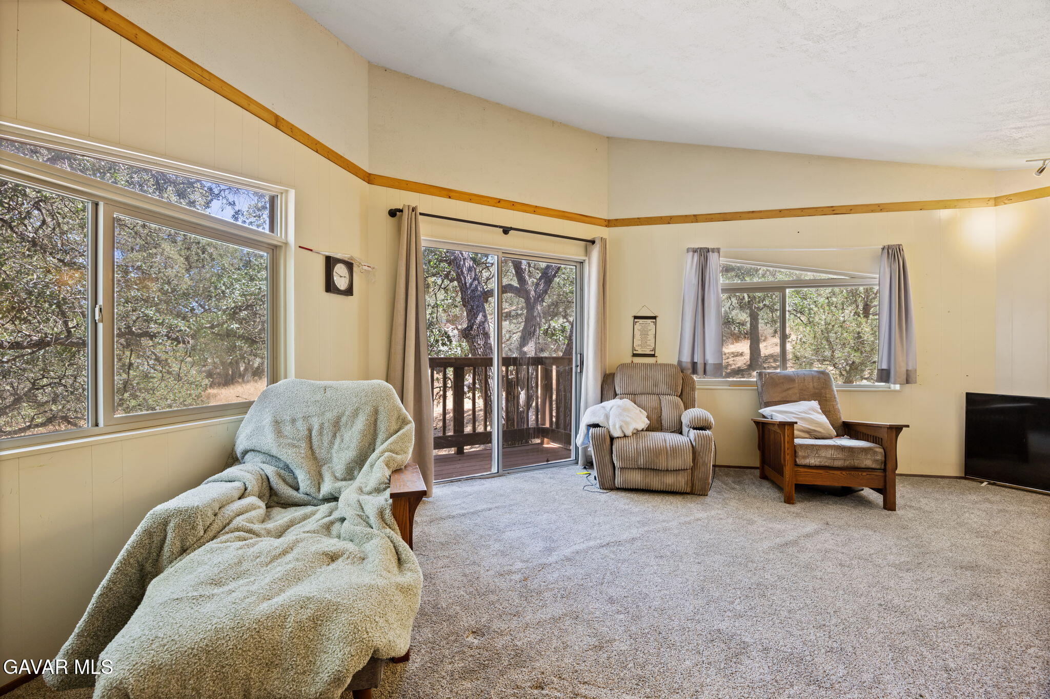 18295 Alps Drive Property Photo 26