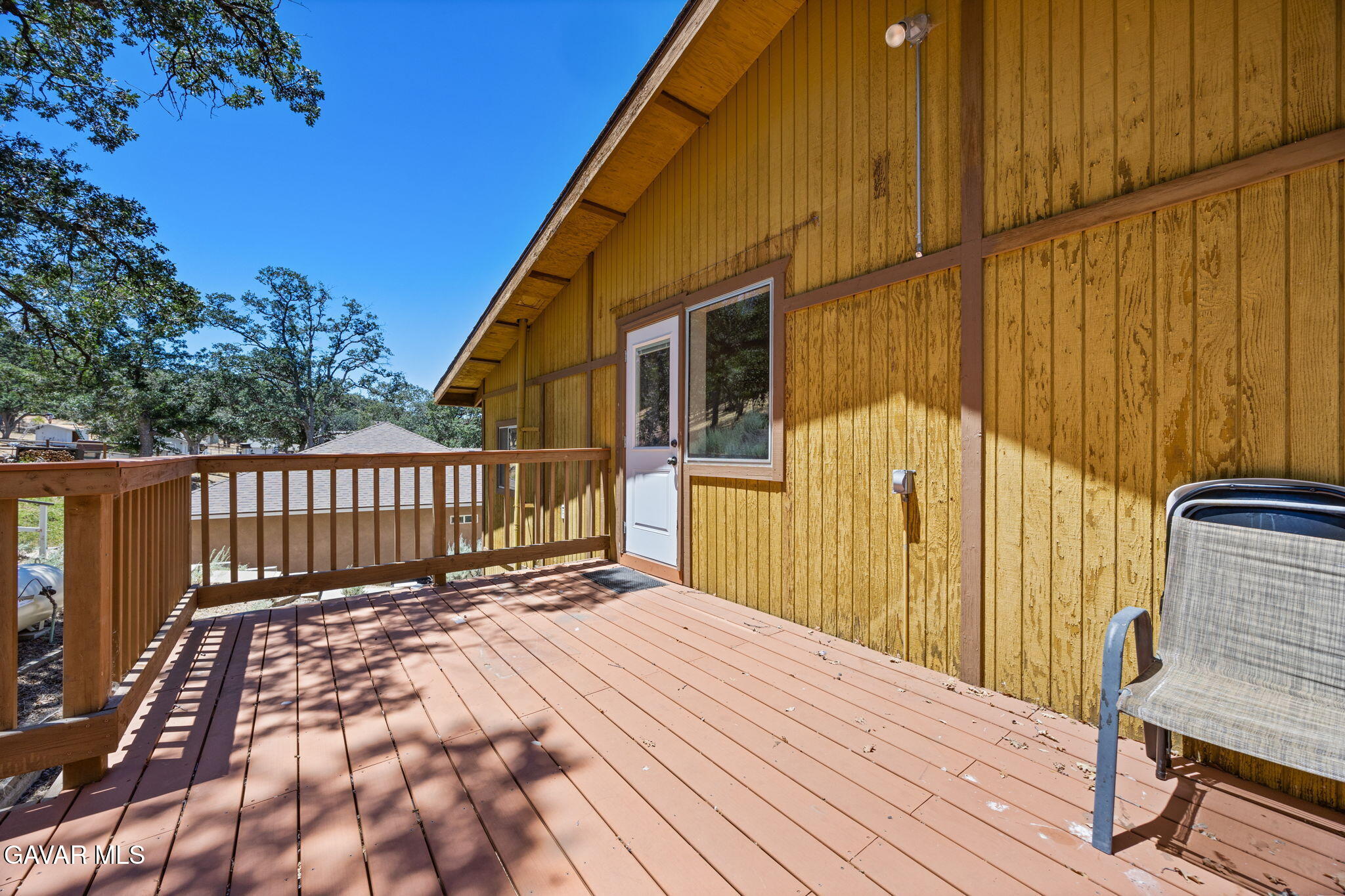 18295 Alps Drive Property Photo 29