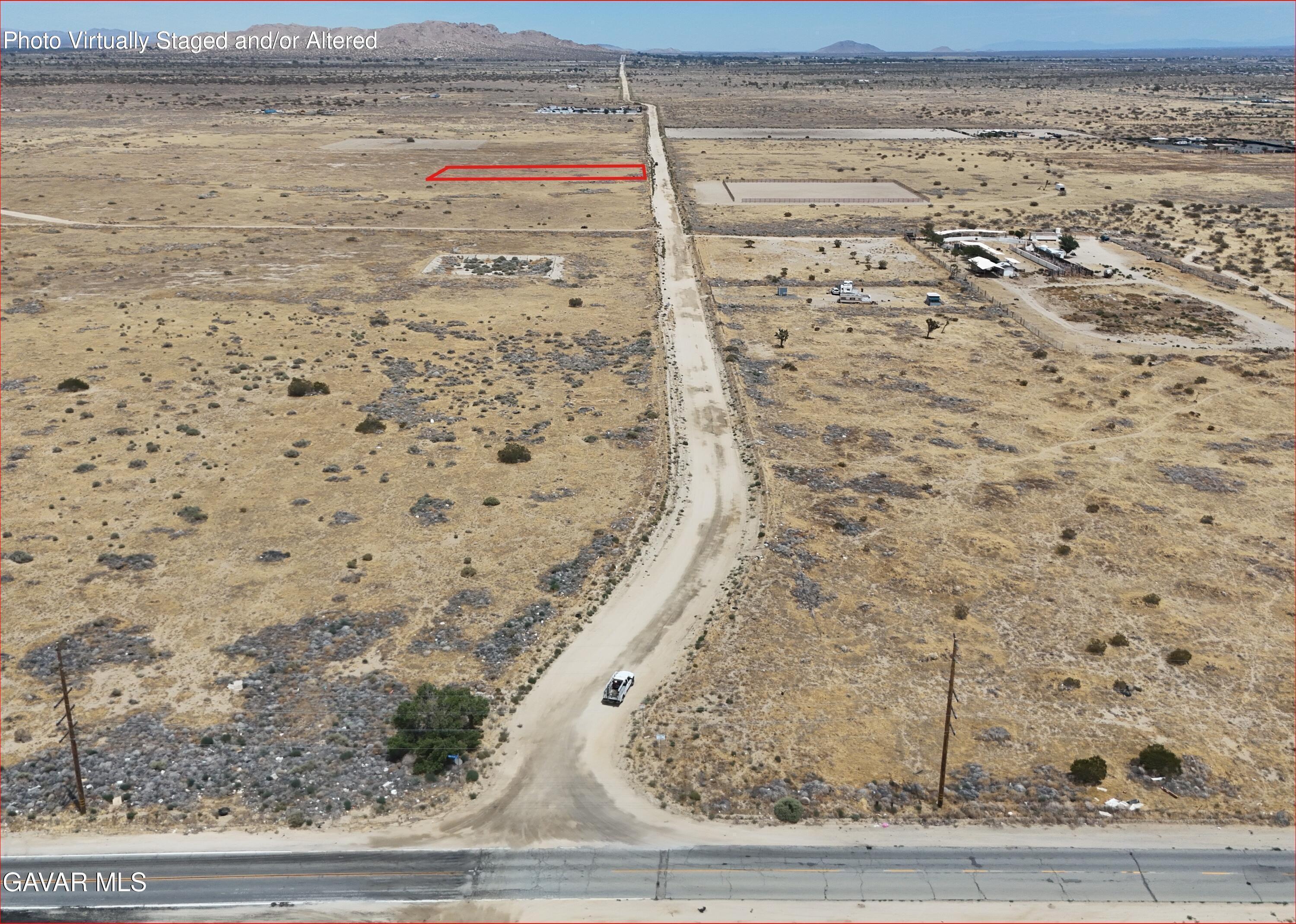 E Ave Q Property Photo 19