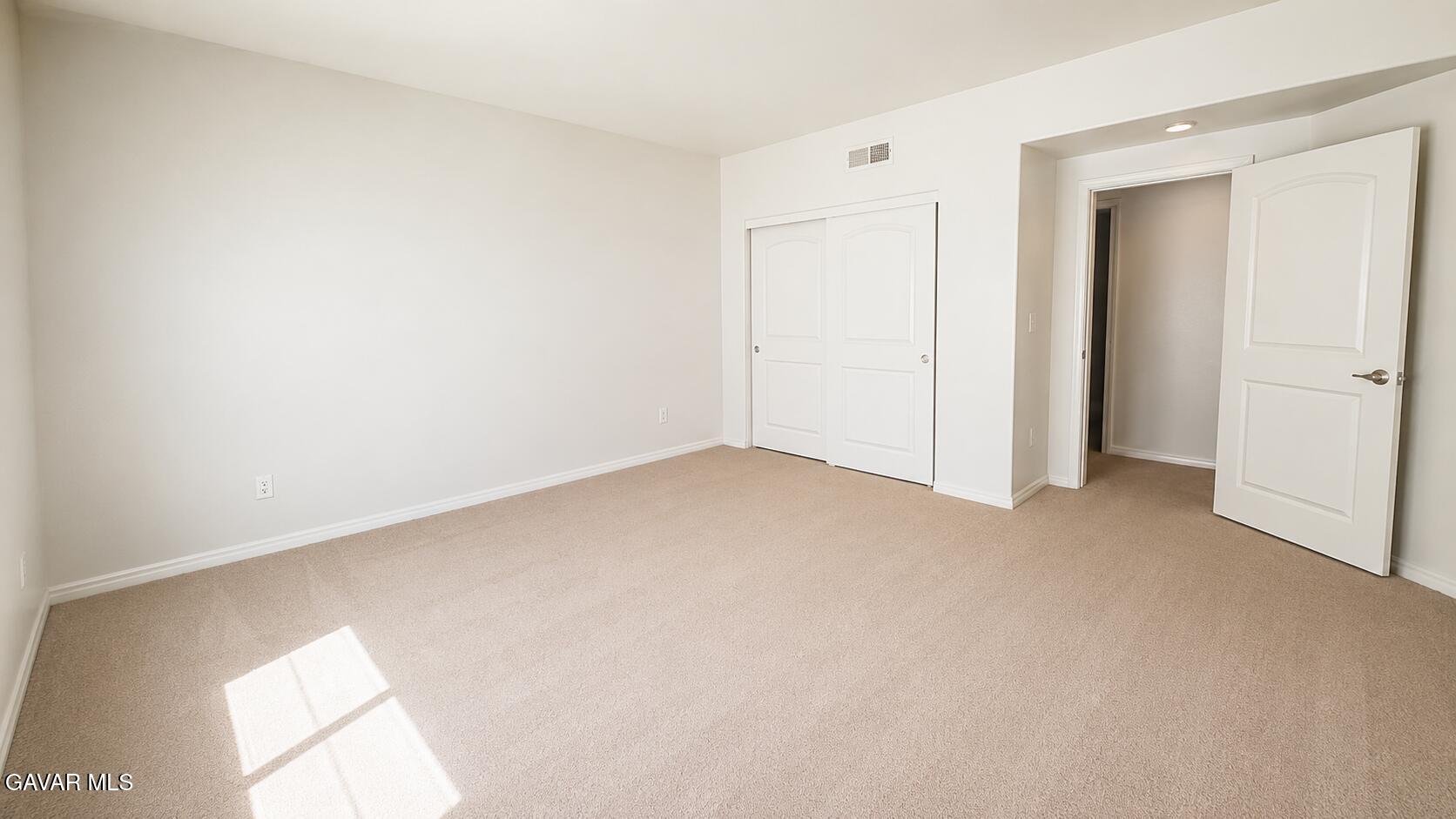 2518 E Avenue K2 Property Photo 25