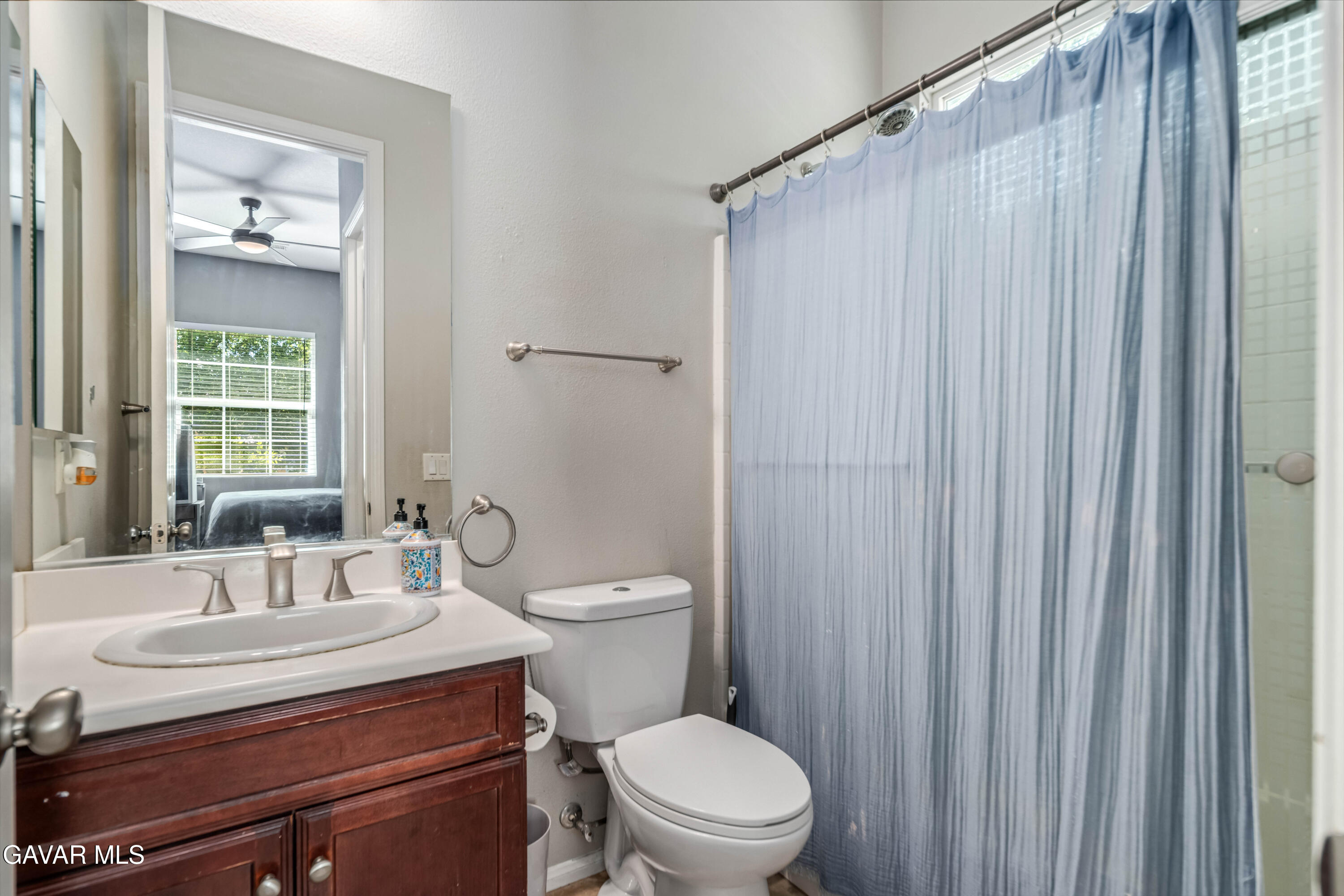 41347 42nd Street Property Photo 13
