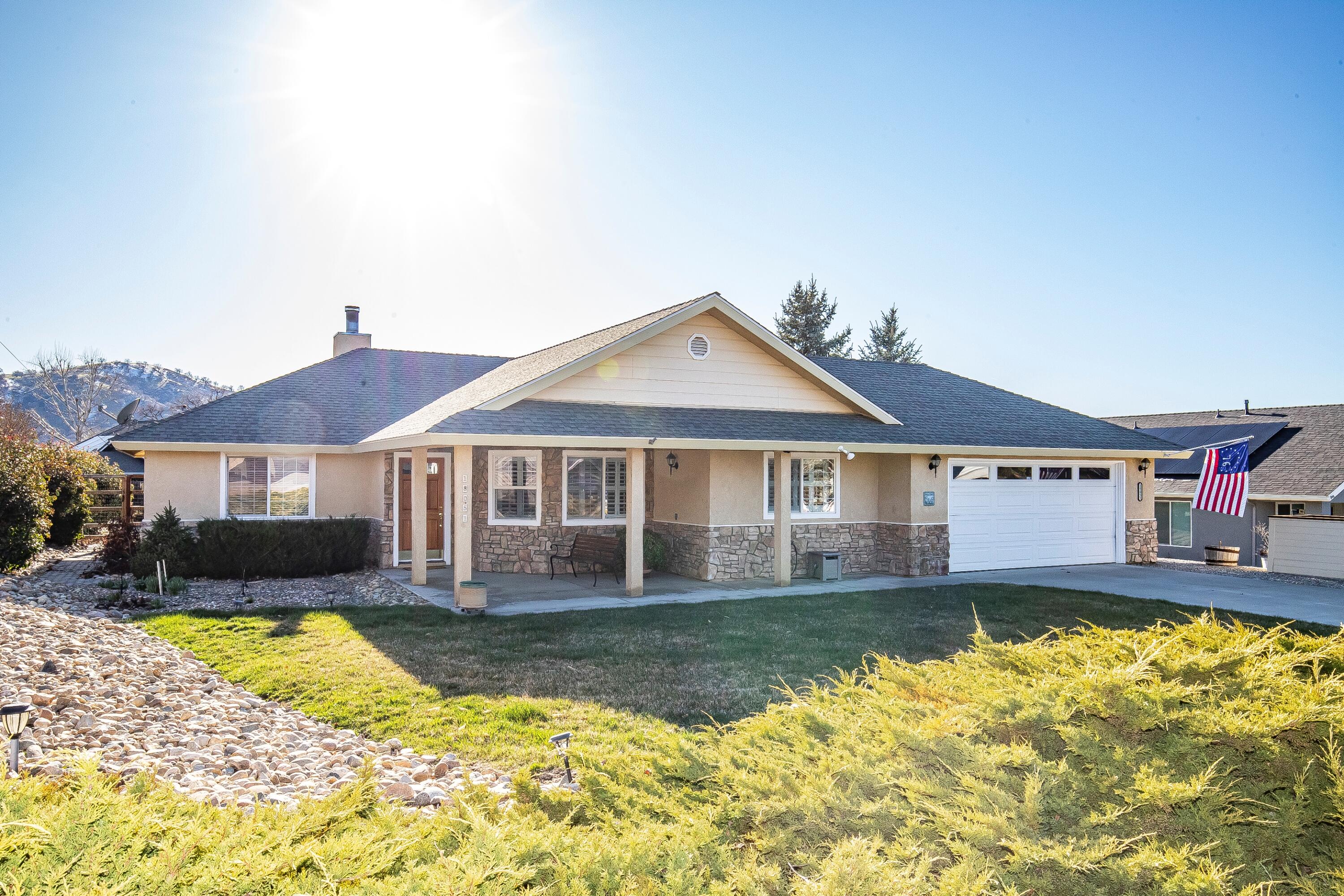 18051 Bold Venture Drive Property Photo 4