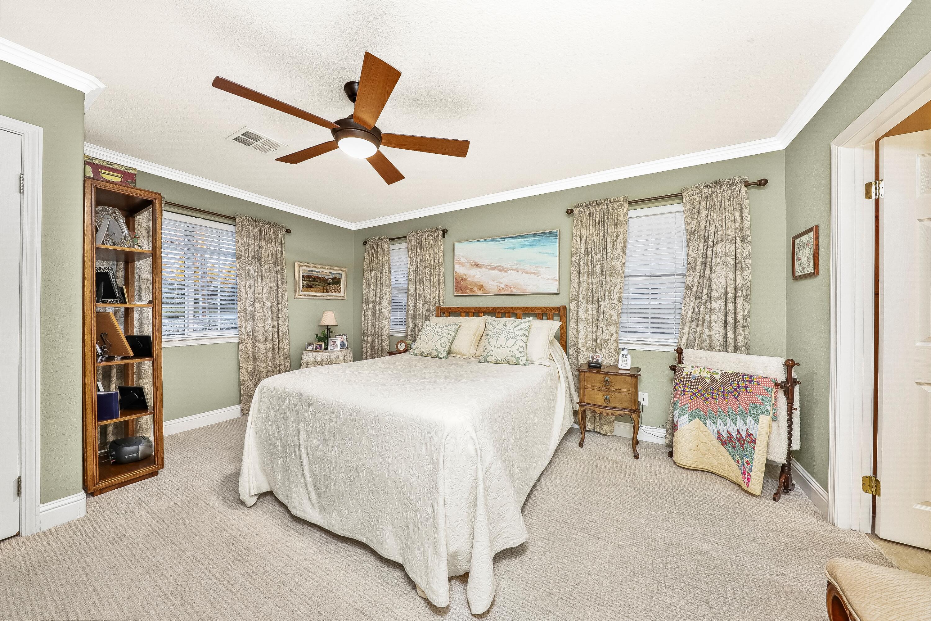 18051 Bold Venture Drive Property Photo 22