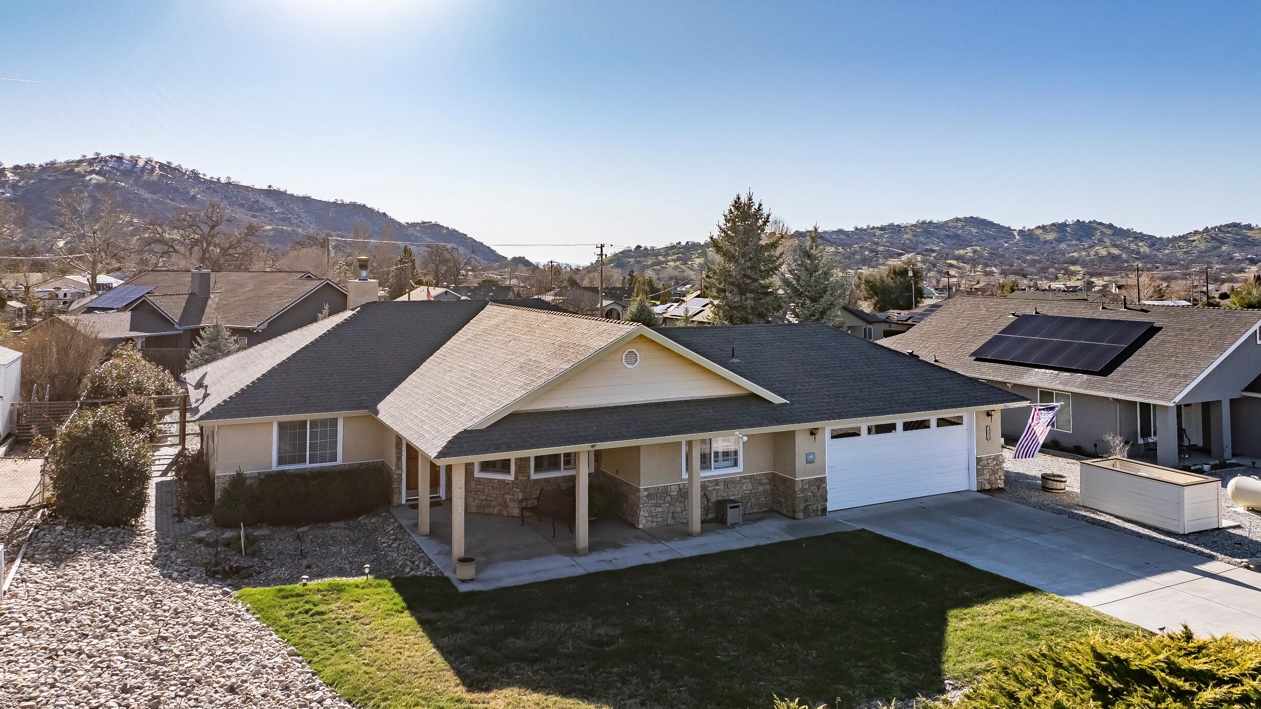 18051 Bold Venture Drive Property Photo 44