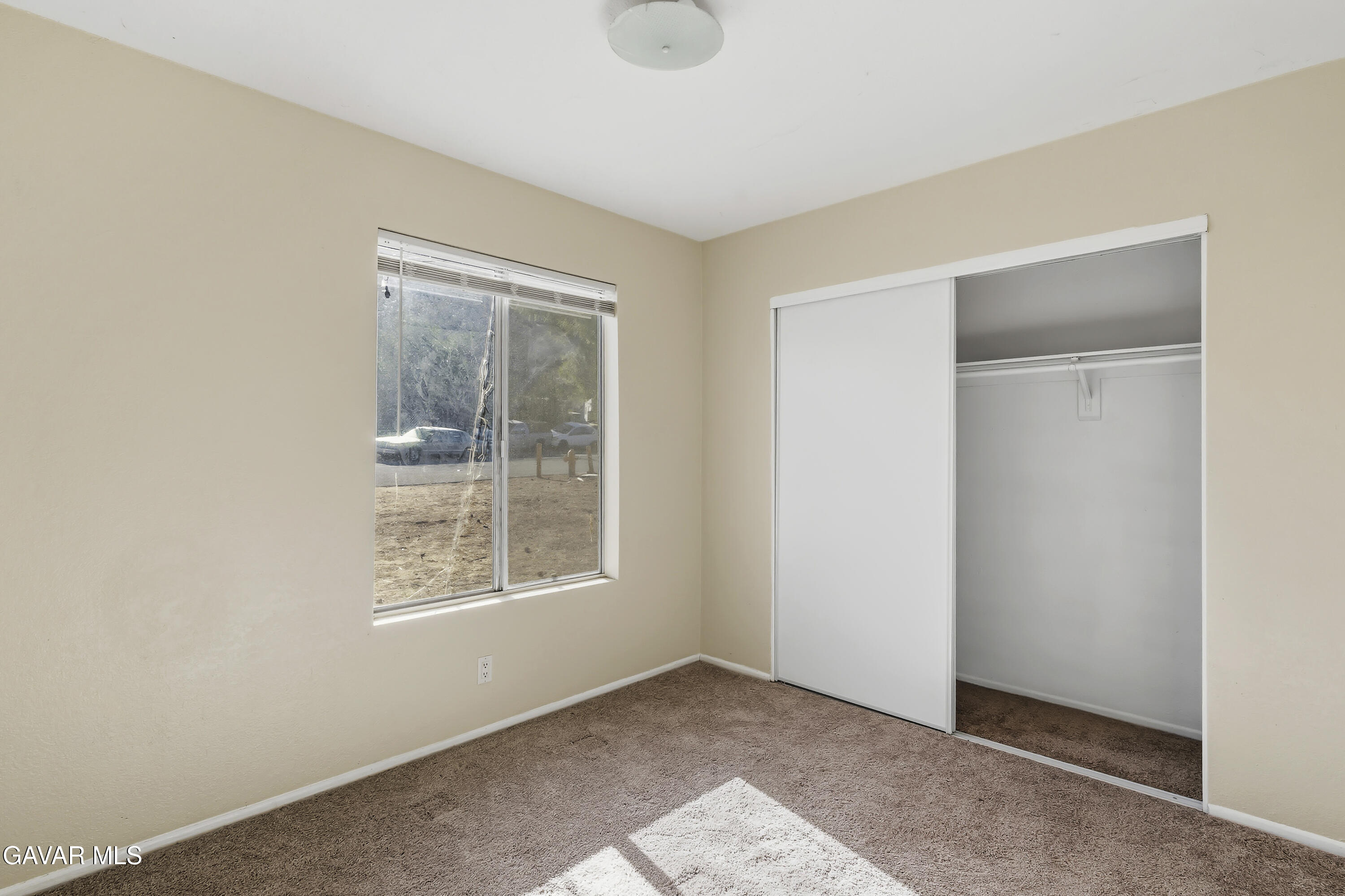 40015 E 172nd Street Property Photo 17