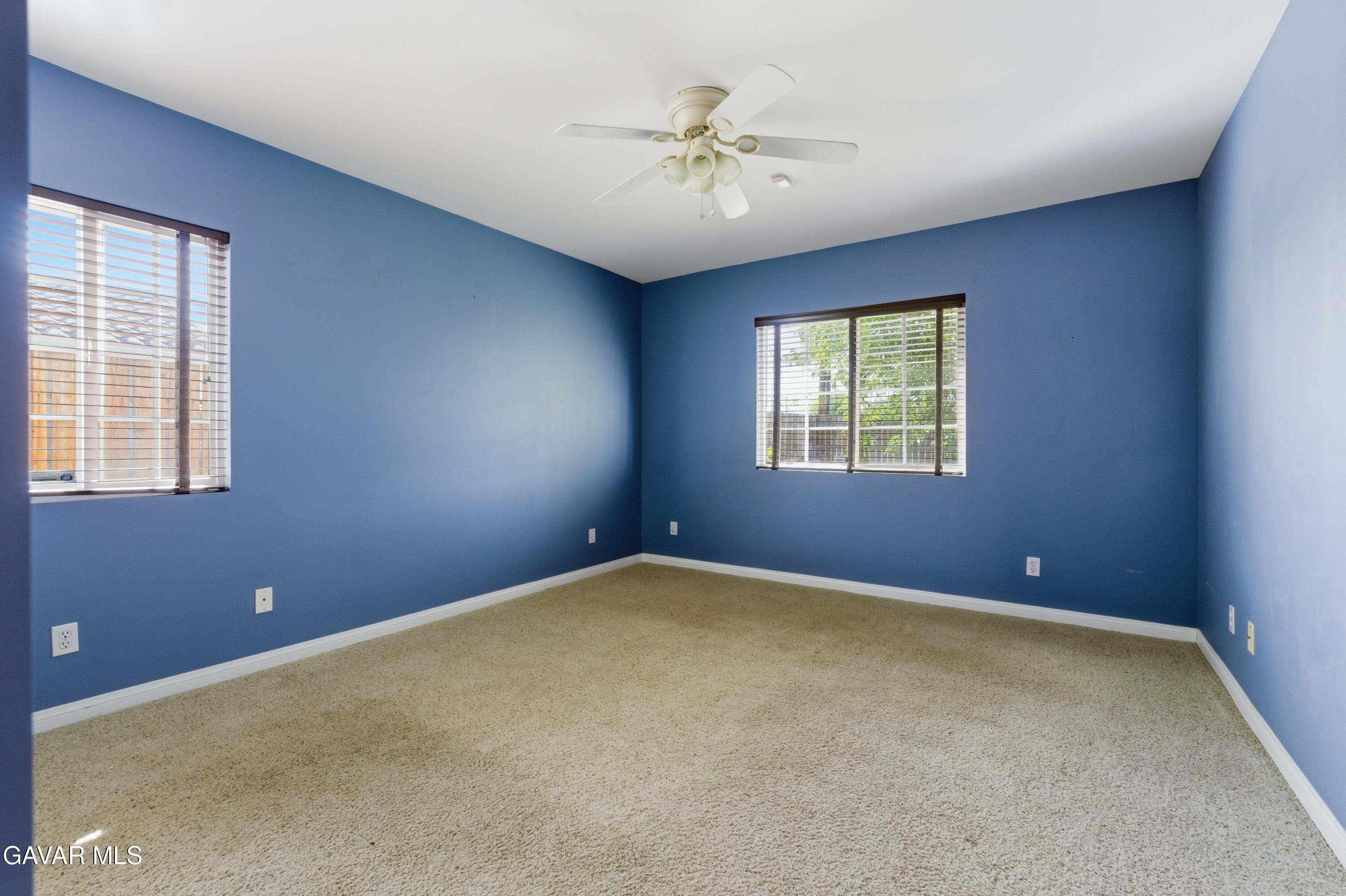10725 Keller Drive Property Photo 12