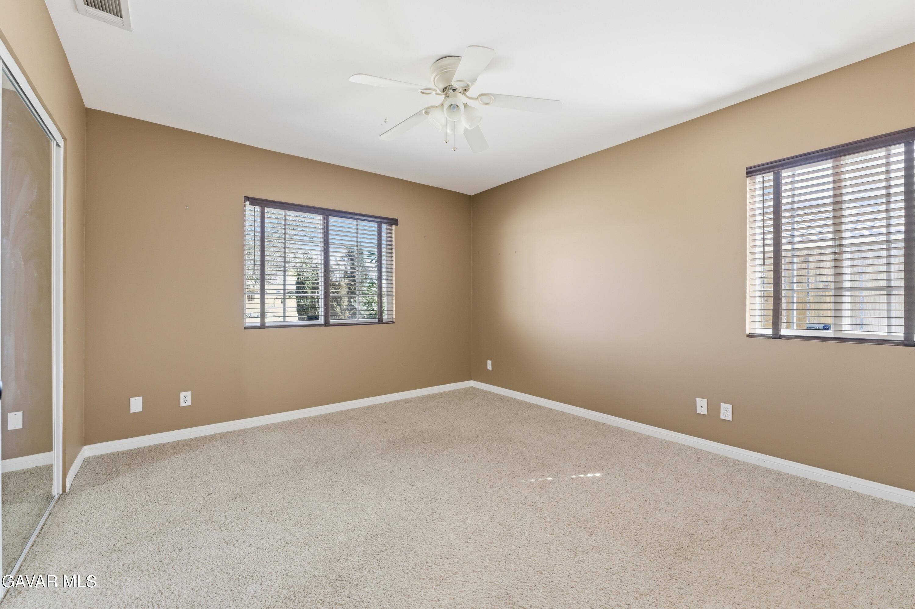 10725 Keller Drive Property Photo 14